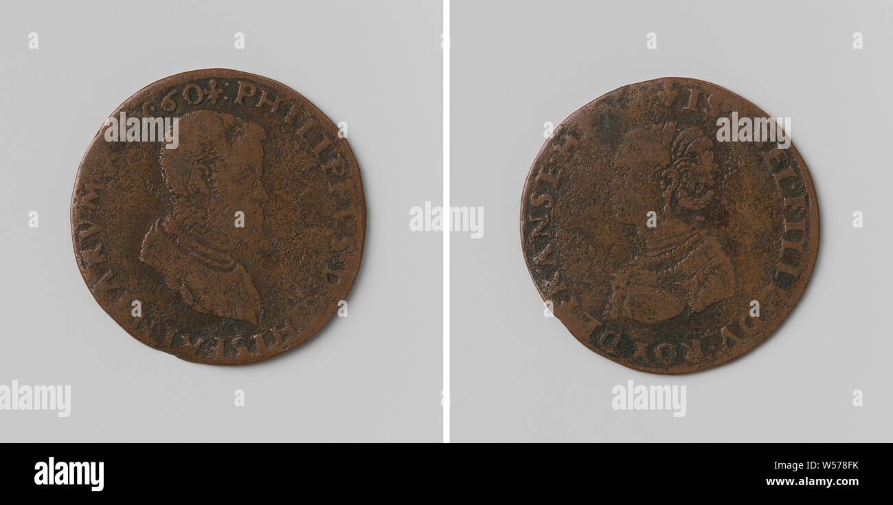 Philip II and Isabella, King and Queen of Spain, Copper Medal. Front: man's bust inside the inside. Reverse: bust of a woman inside a wrap, Philip II (king of Spain), Elisabeth of Valois (queen of Spain), anonymous, Wallonie, 1560, copper (metal), striking (metalworking), d 2.7 cm × w 3.80 Stock Photo