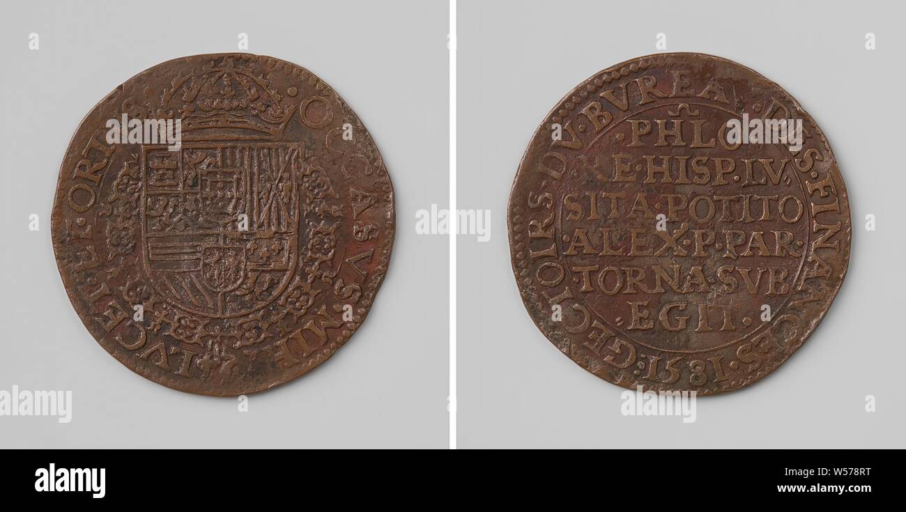 Conquest of Portugal and capture of Tournai by Alessandro Farnese, prince of Parma and Piacenza appointed, governor of the Netherlands, calculation token of the Council of Finance, Copper Medal. Obverse: crowned coat of arms, hanging with the order of the Golden Fleece within the girth. Reverse: inscription inside, Tournai, Portugal, Philip II (king of Spain), Alessandro Farnese (governor of the Netherlands and duke of Parma and Piacenza), governor of the southern Netherlands Albert Casimir, Council of Finance, anonymous, Belgium, 1581, copper (metal), striking (metalworking), d 3.1 cm Stock Photo
