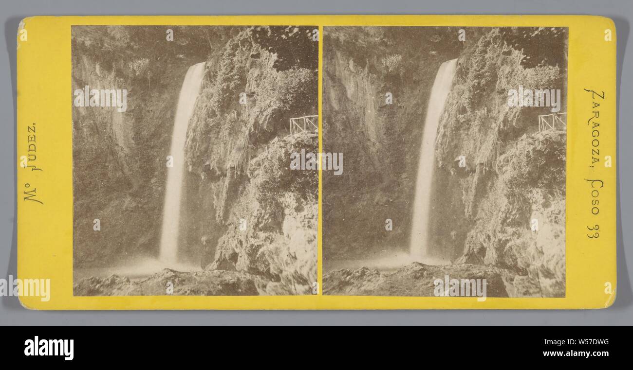 Waterfall in the park of the Monasterio de Piedra Aragon. Monasterio de Piedra. Cascada de las Requixadas. (title on object), waterfall, Zaragoza, M. Judez (mentioned on object), c. 1850 - c. 1880, cardboard, photographic paper, albumen print, h 85 mm × w 170 mm Stock Photo