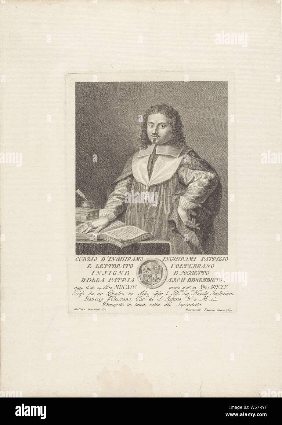 Portrait of Inghiramo Inghirami Portraits of famous Italians with a coat of arms in a lower margin (series title), historical persons, Inghiramo Inghirami, Raimondo Faucci (mentioned on object), Italy, 1769, paper, engraving, h 293 mm × w 205 mm Stock Photo