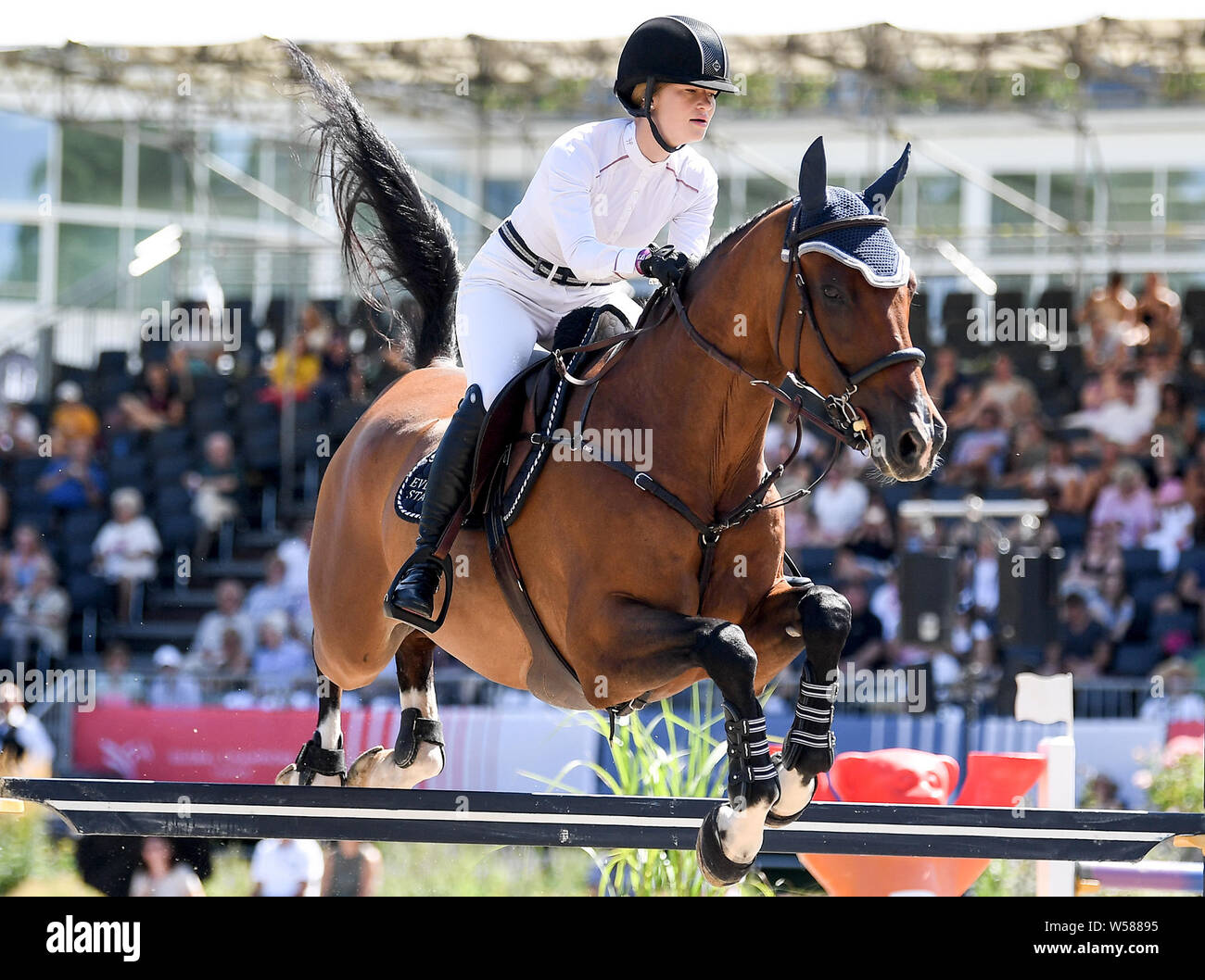 Jennifer gates monaco hires stock photography and images Alamy