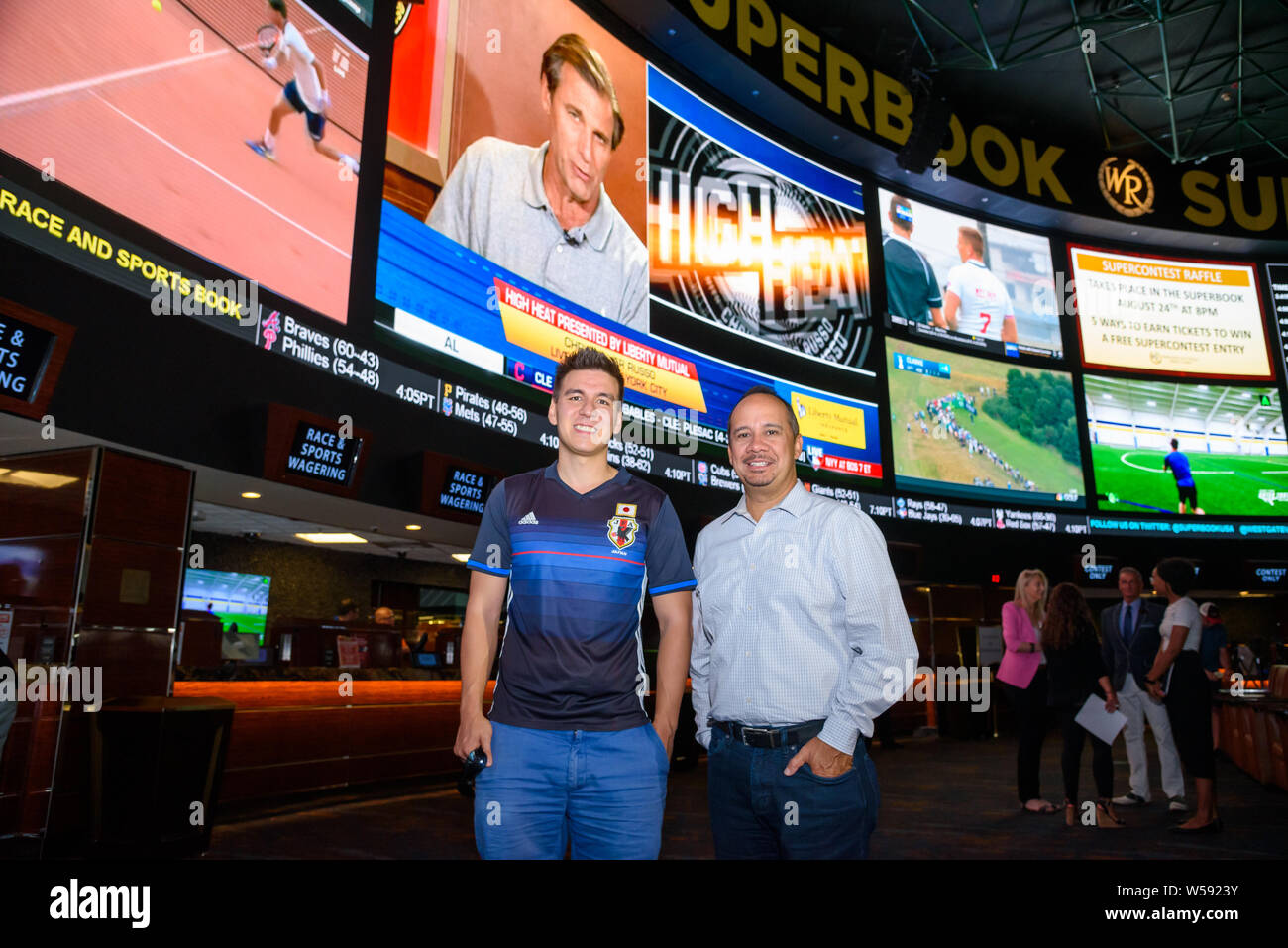 James holzhauer jeopardy hires stock photography and images Alamy