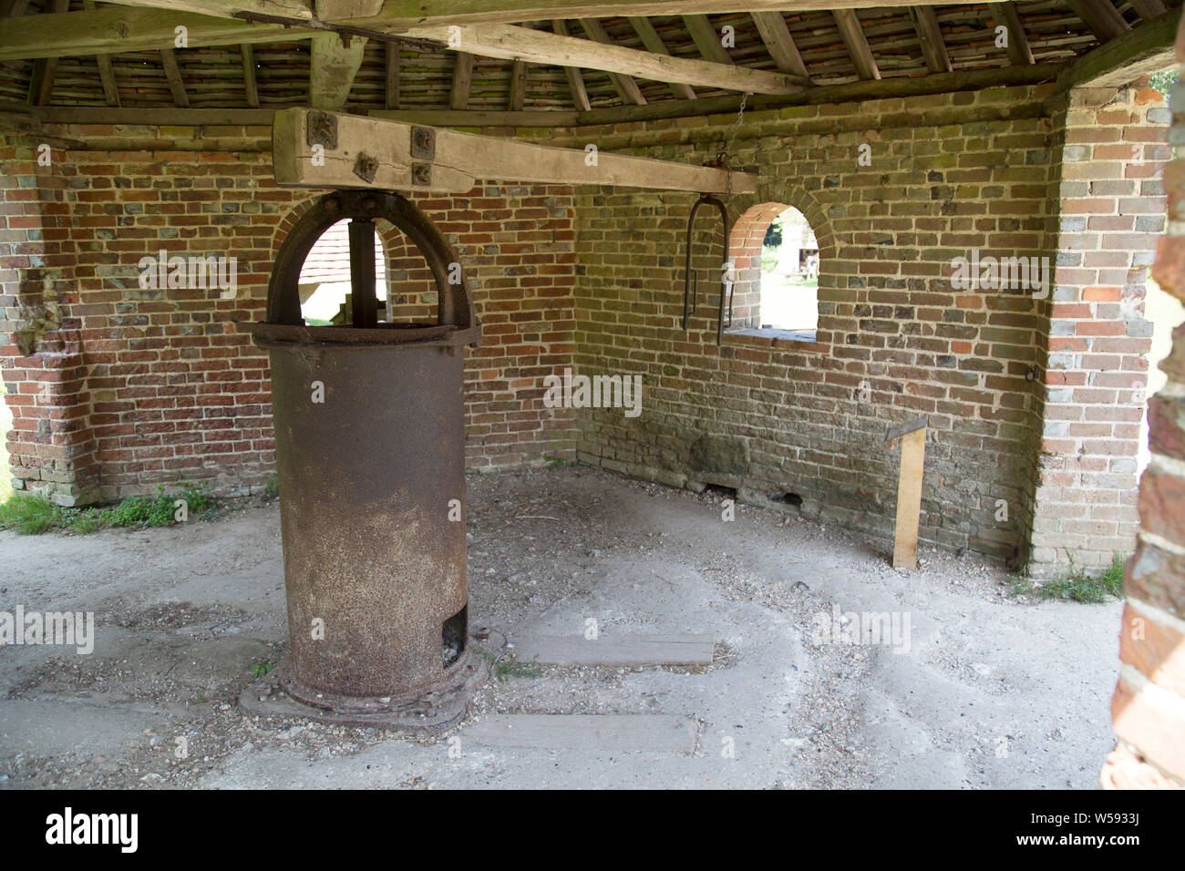 Pug mill hires stock photography and images Alamy