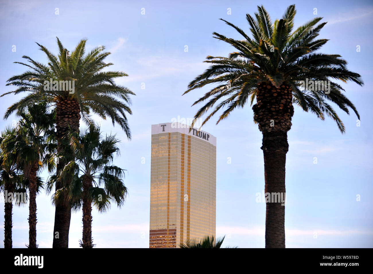 Trump international hotel las vegas hi-res stock photography and images ...