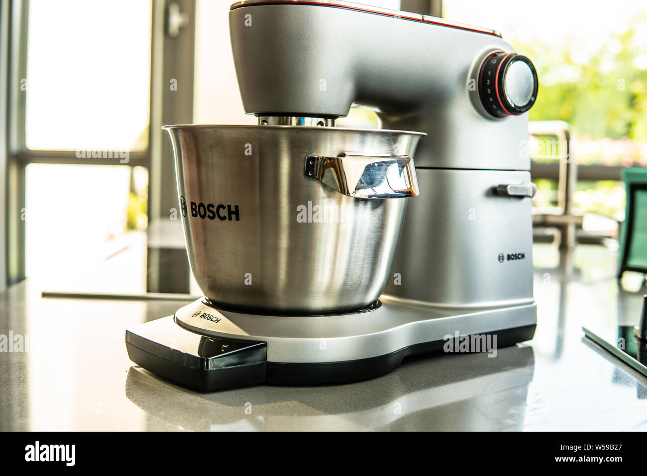 Warsaw, Poland, July 2018 Bosch showroom store, Bosch OptiMUM Food  Processor Kitchen machine on display for sale, perfect cooking experience  Stock Photo - Alamy