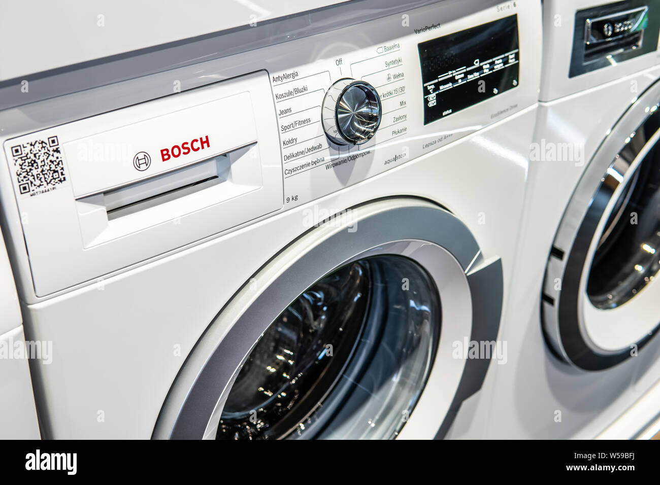 Warsaw, Poland, July 2018 inside Bosch showroom, free-standing white Bosch  washing machine on display for sale Stock Photo - Alamy