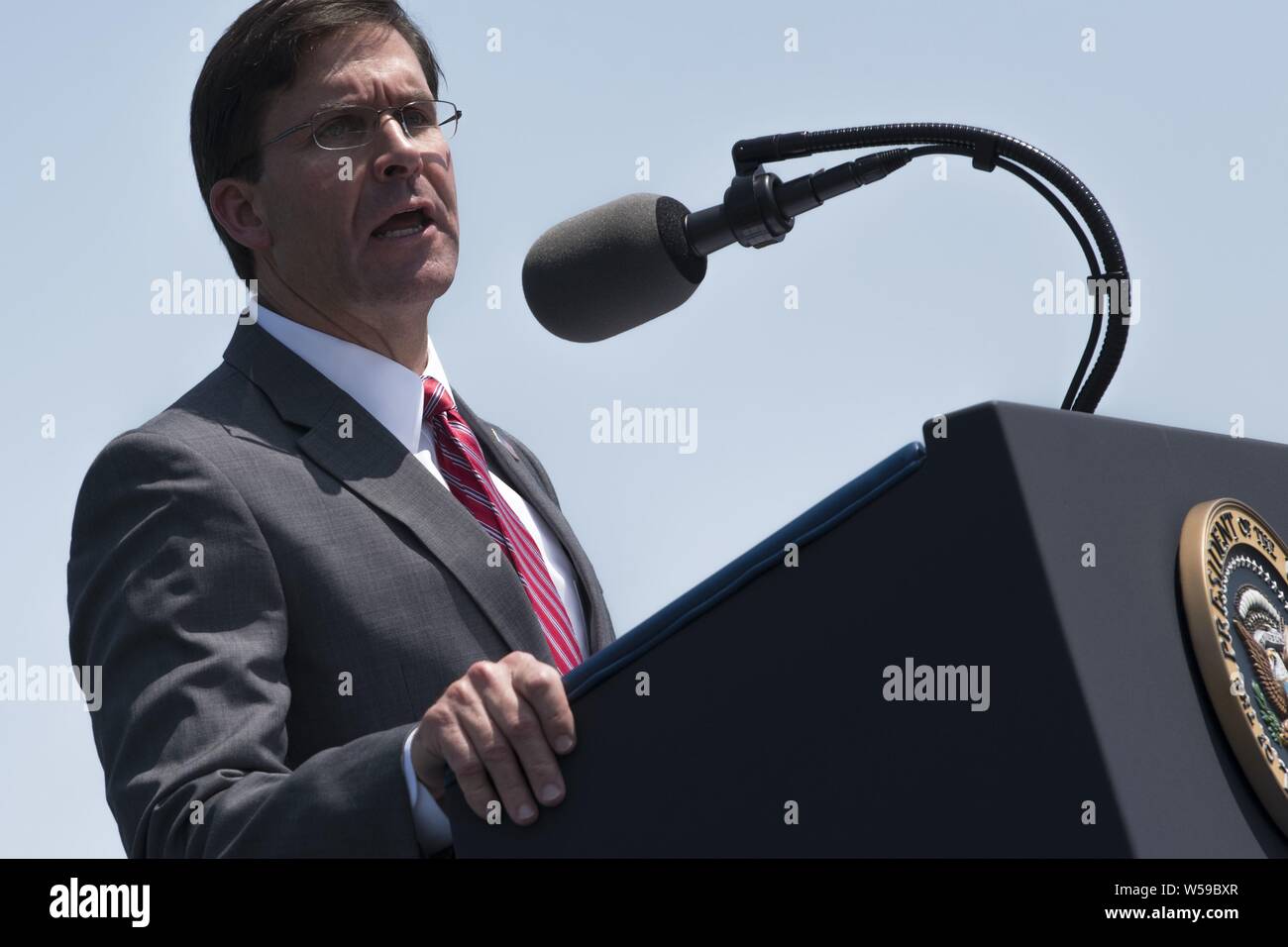 Secretary of Defense Dr. Mark T. Esper speaks during his Full Honors Welcome Ceremony at the Pentagon, Washington, D.C. July 25, 2019, July 25, 2019. (DoD photo by Lisa Ferdinando). () Stock Photo