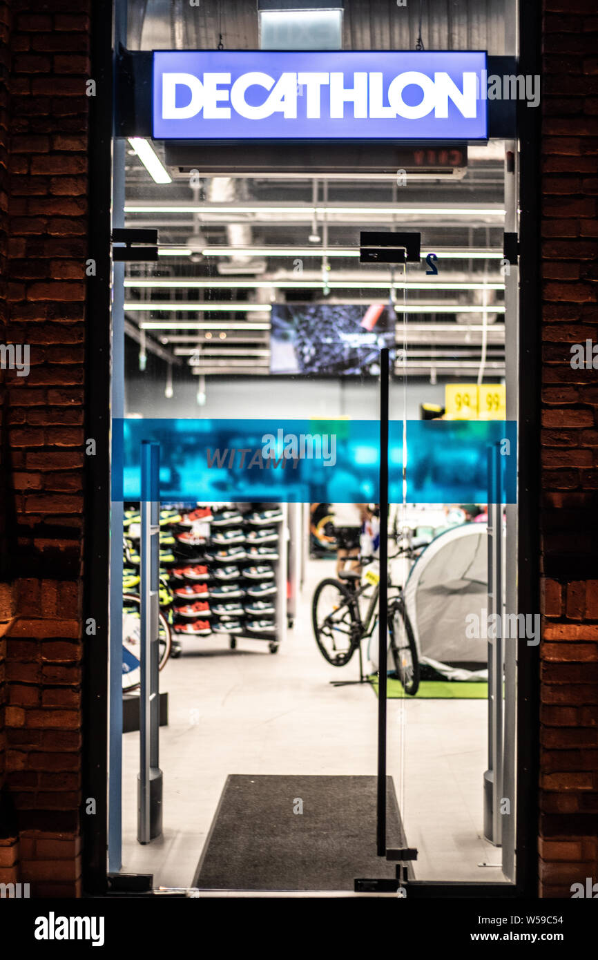 Decathlon Logo on the Facade of a Store in Madrid, Spain Editorial Photo -  Image of company, popular: 219320071