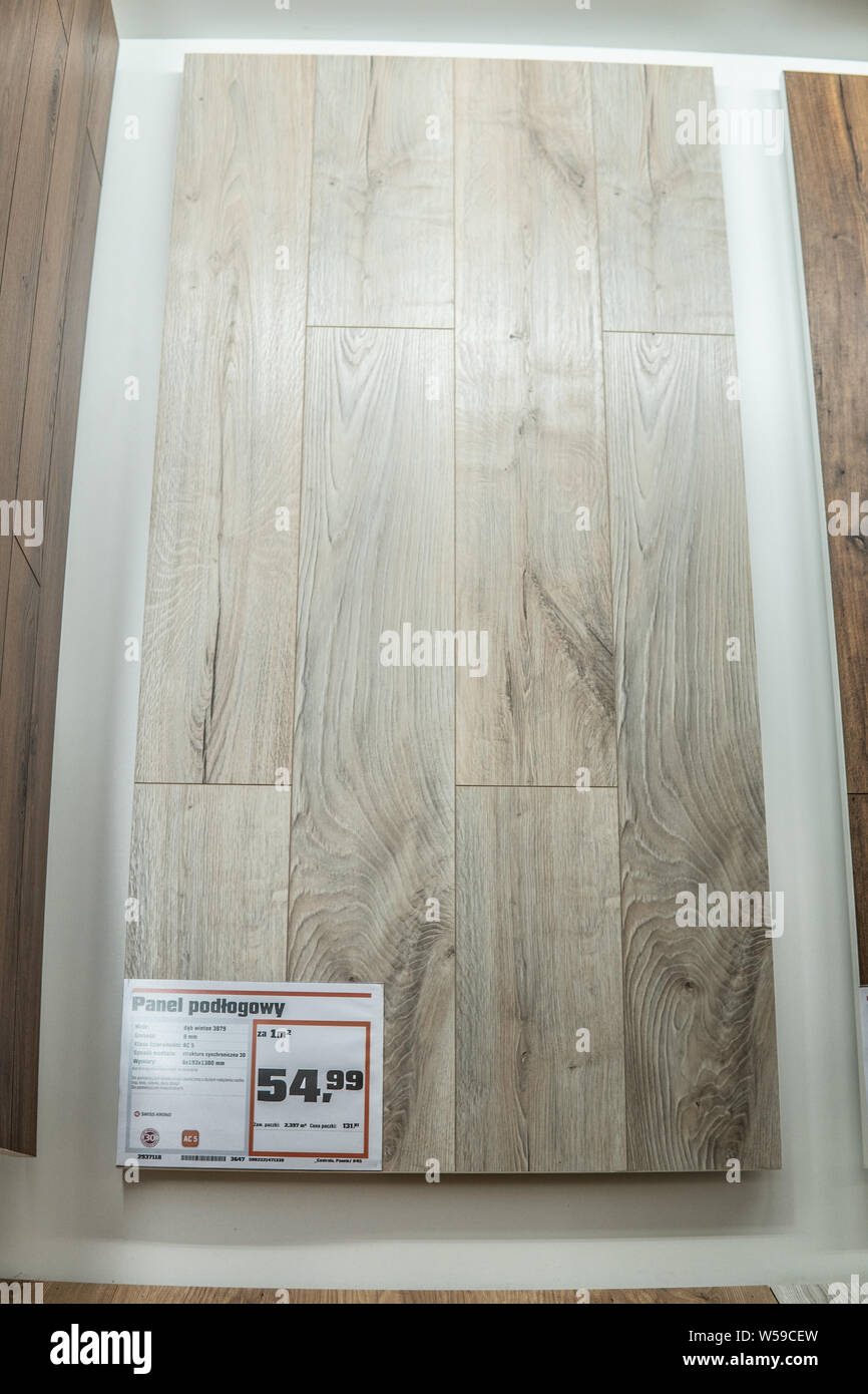 Lodz, Poland, July 2018: wood floor panel board on display for sale, batten, ash, oak, beech exposition in OBI market store Stock Photo