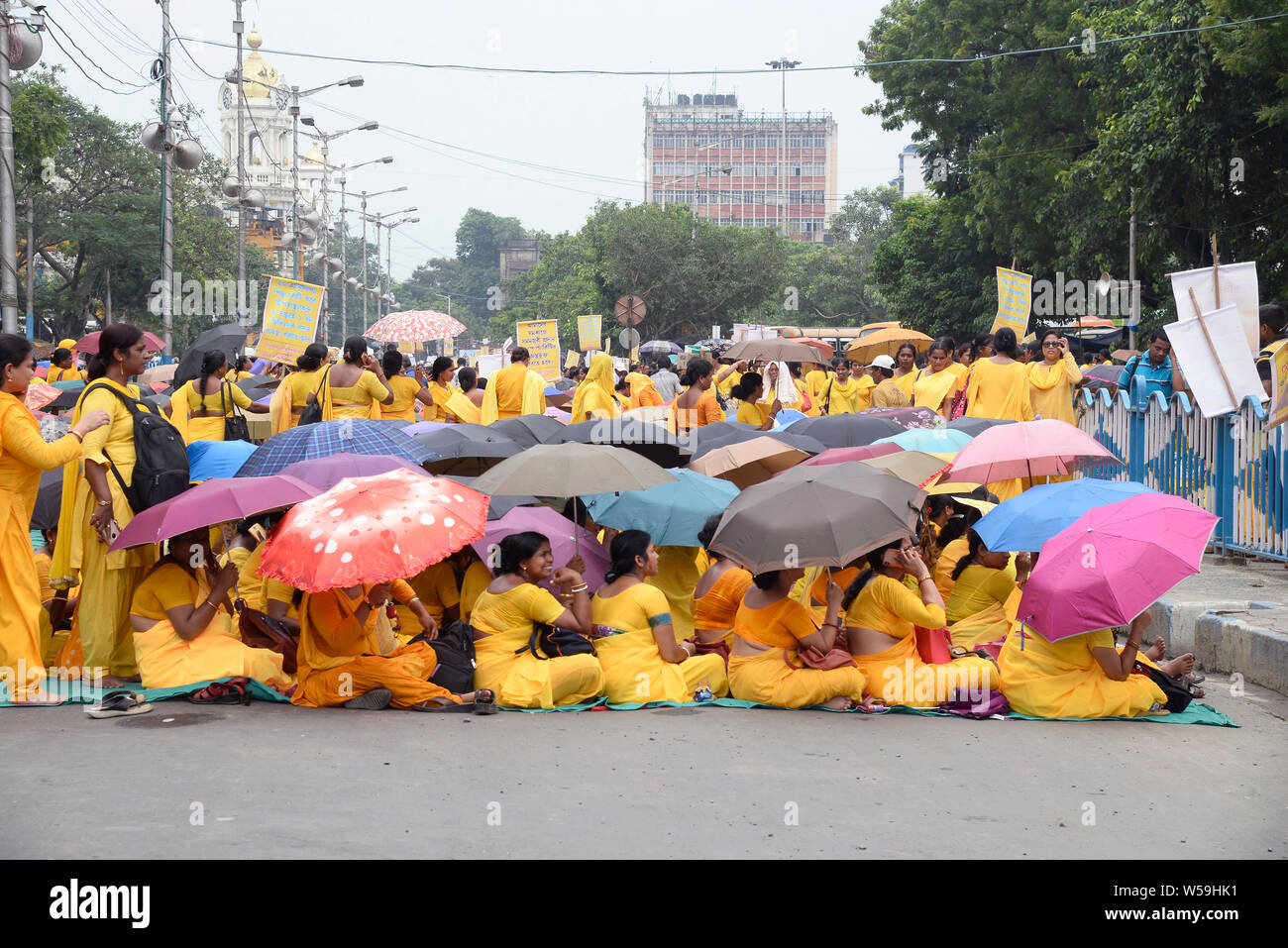 Kolkata, India. 26th July, 2019. Nurses of United Auxiliary Nurse (2nd ANM - R) Employees Association take part in a rally for their five demands. Credit: Saikat Paul/Pacific Press/Alamy Live News Stock Photo