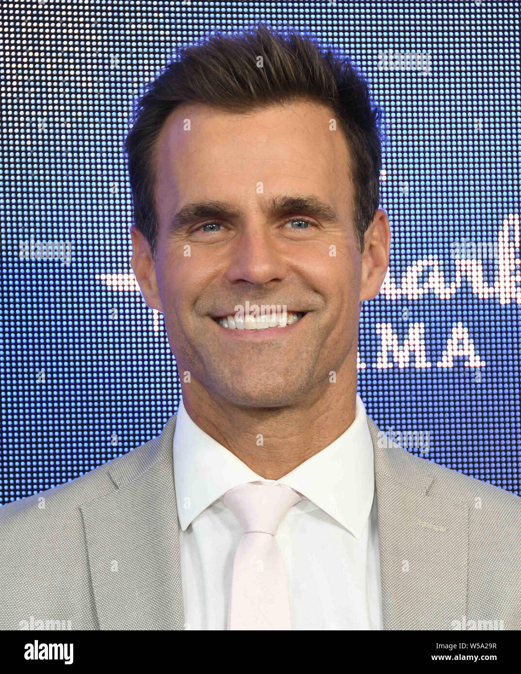 Cameron mathison hallmark hi-res stock photography and images - Alamy