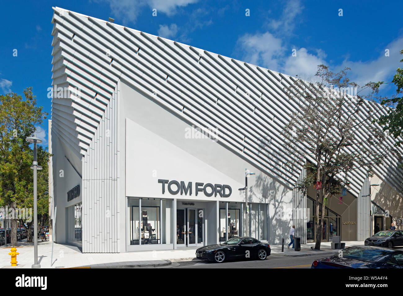 TOM FORD STORE (©TOM FORD ARANDA/LASCH 2015) NE 39TH STREET MIAMI DESIGN  DISTRICT MIAMI FLORIDA USA Stock Photo - Alamy