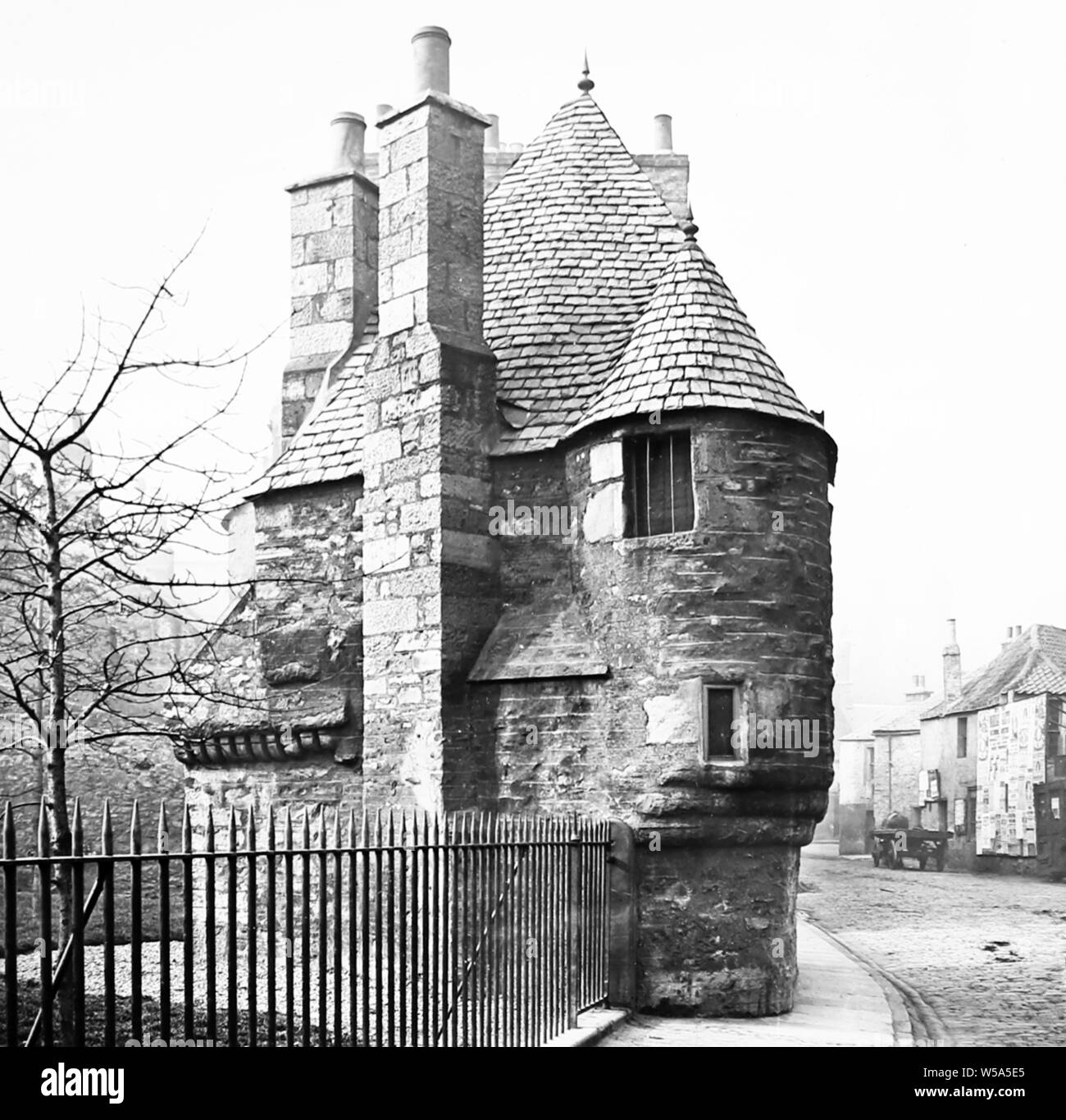 Queen Marys Bath House, Edinburgh, Scotland Stock Photo Alamy