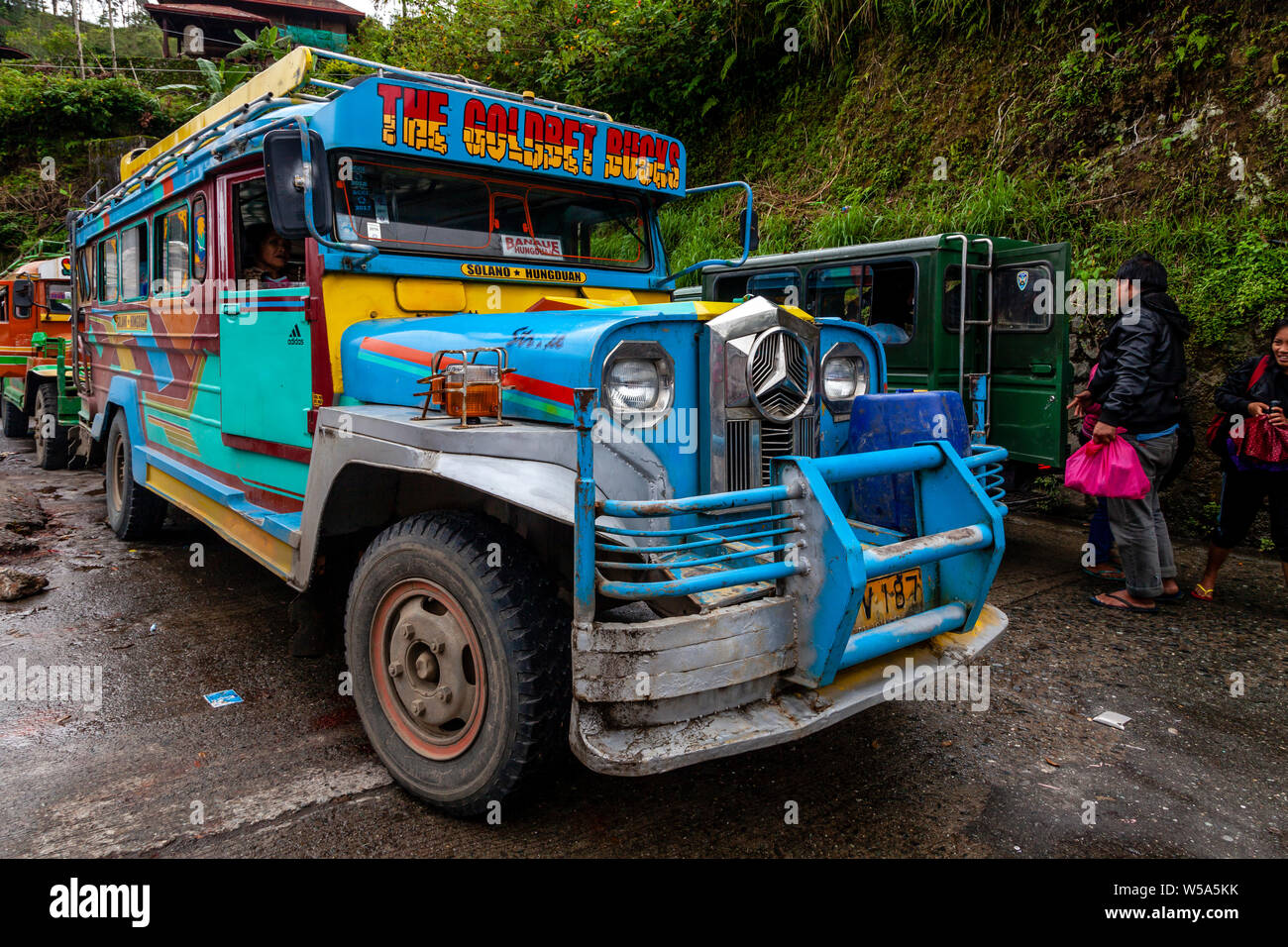A Jeepney Bus Stops To Pick Up Passengers, Banaue, Luzon, The Philippines Stock Photo