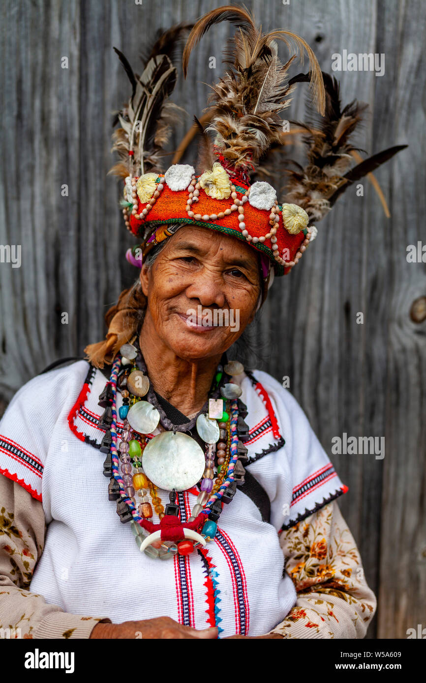 A Portrait Of An Ifugao Tribal Woman, Banaue, Luzon, The Philippines Stock Photo