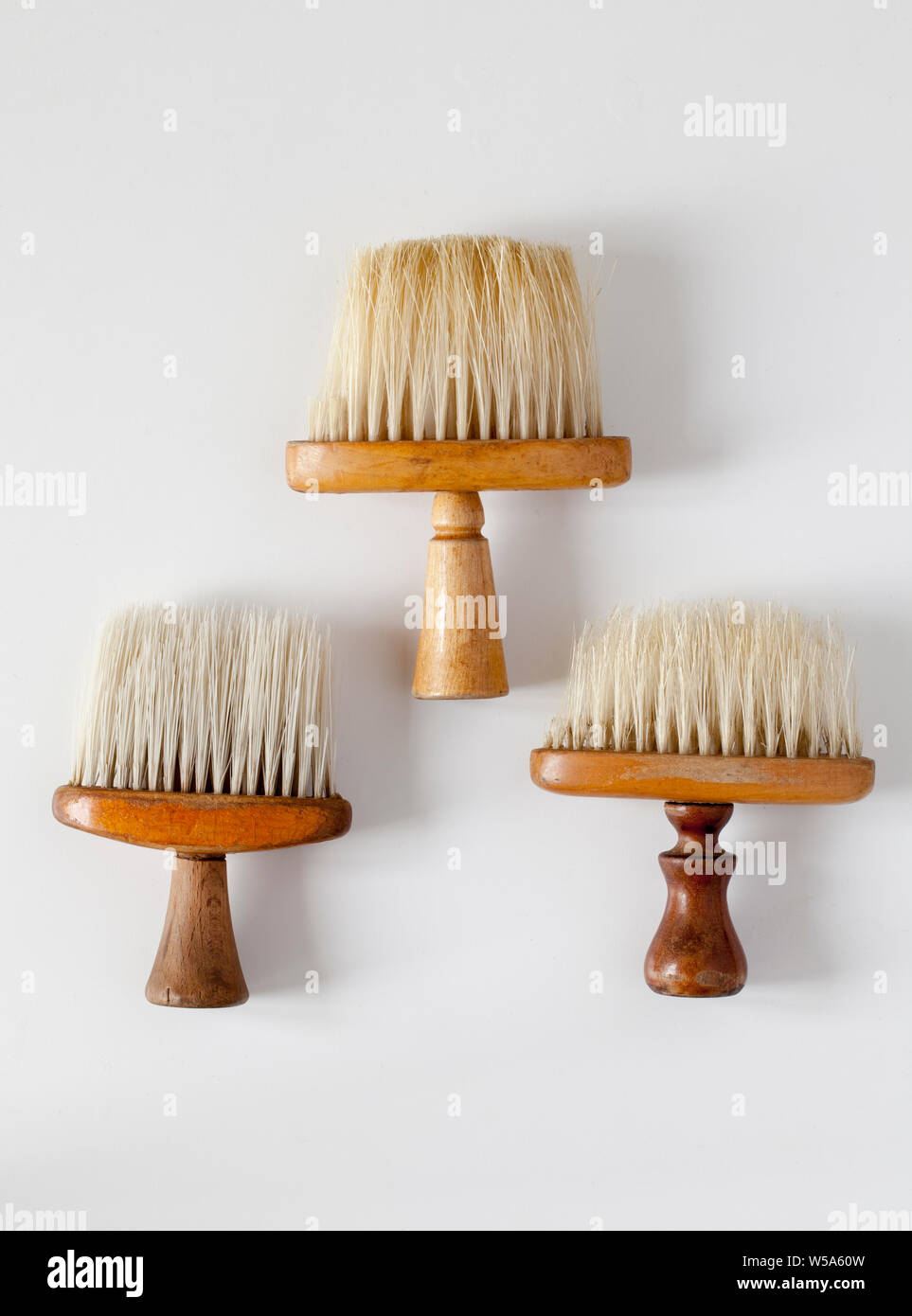 Vintage hair brush hi-res stock photography and images - Alamy