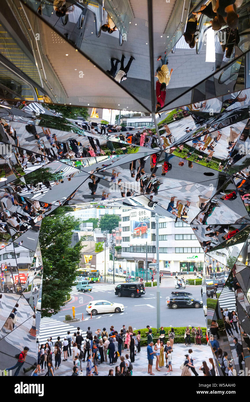 Tokyu Plaza in Tokyo Japan Stock Photo