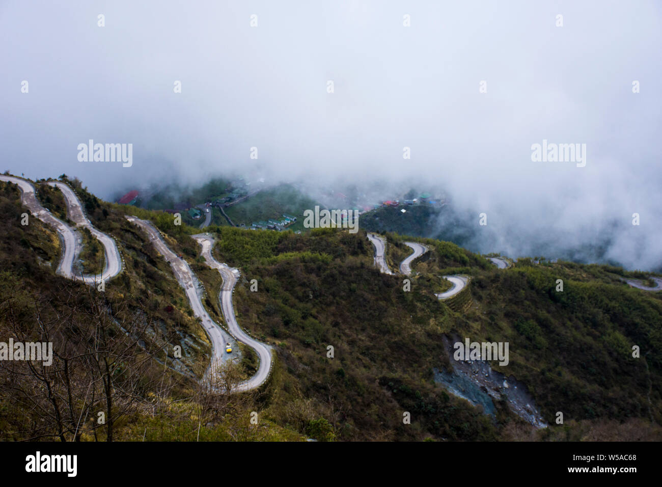 Beautiful mountain zigzag road, Sikkim Stock Photo Alamy