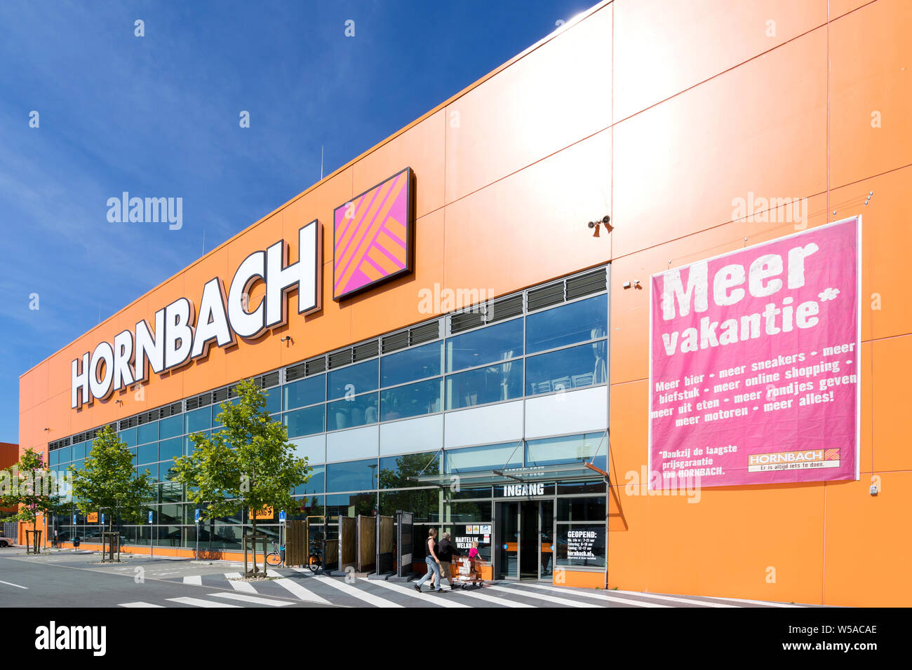 Hornbach hardware store in Amsterdam, The Netherlands. Hornbach is a German  DIY-store chain offering home improvement and do-it-yourself goods Stock  Photo - Alamy