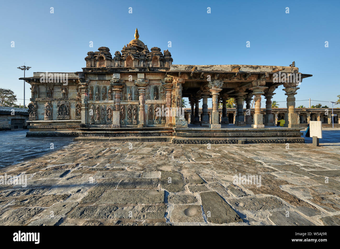 stone carvings at Chennakesava temple, Belur Jain temple, Hassan ...