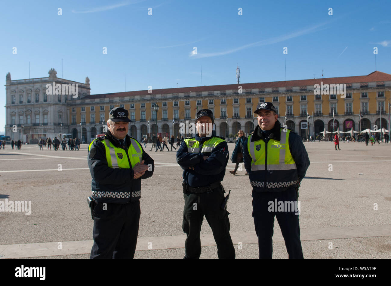 Lisbon, Portugal, Jan 2nd, 2015 - 3 Portuguese Police men at Praca do  Comercio, the main square in the city centre Stock Photo - Alamy