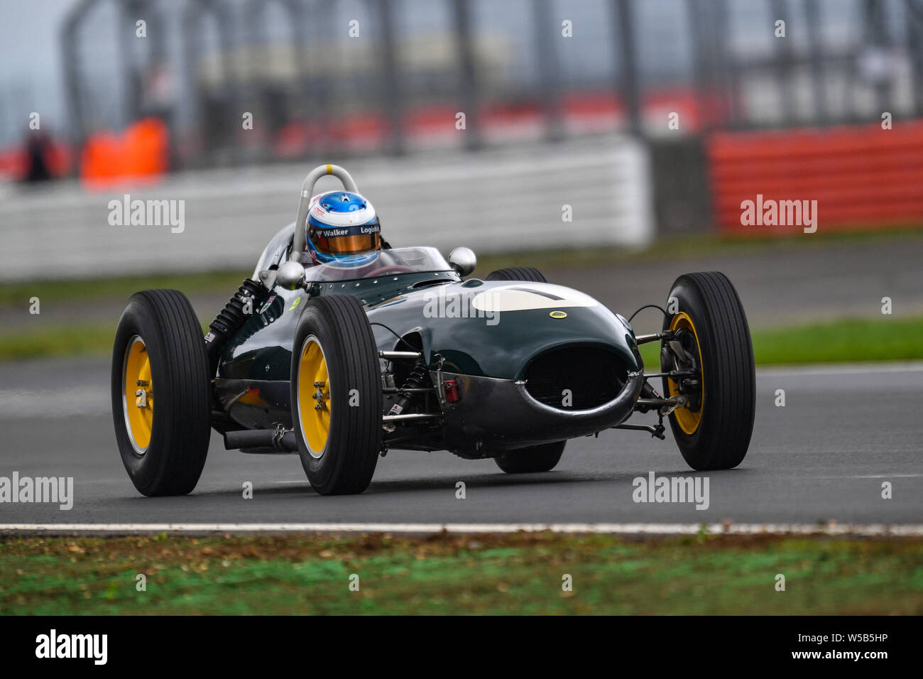 Lotus 16 hi-res stock photography and images - Alamy