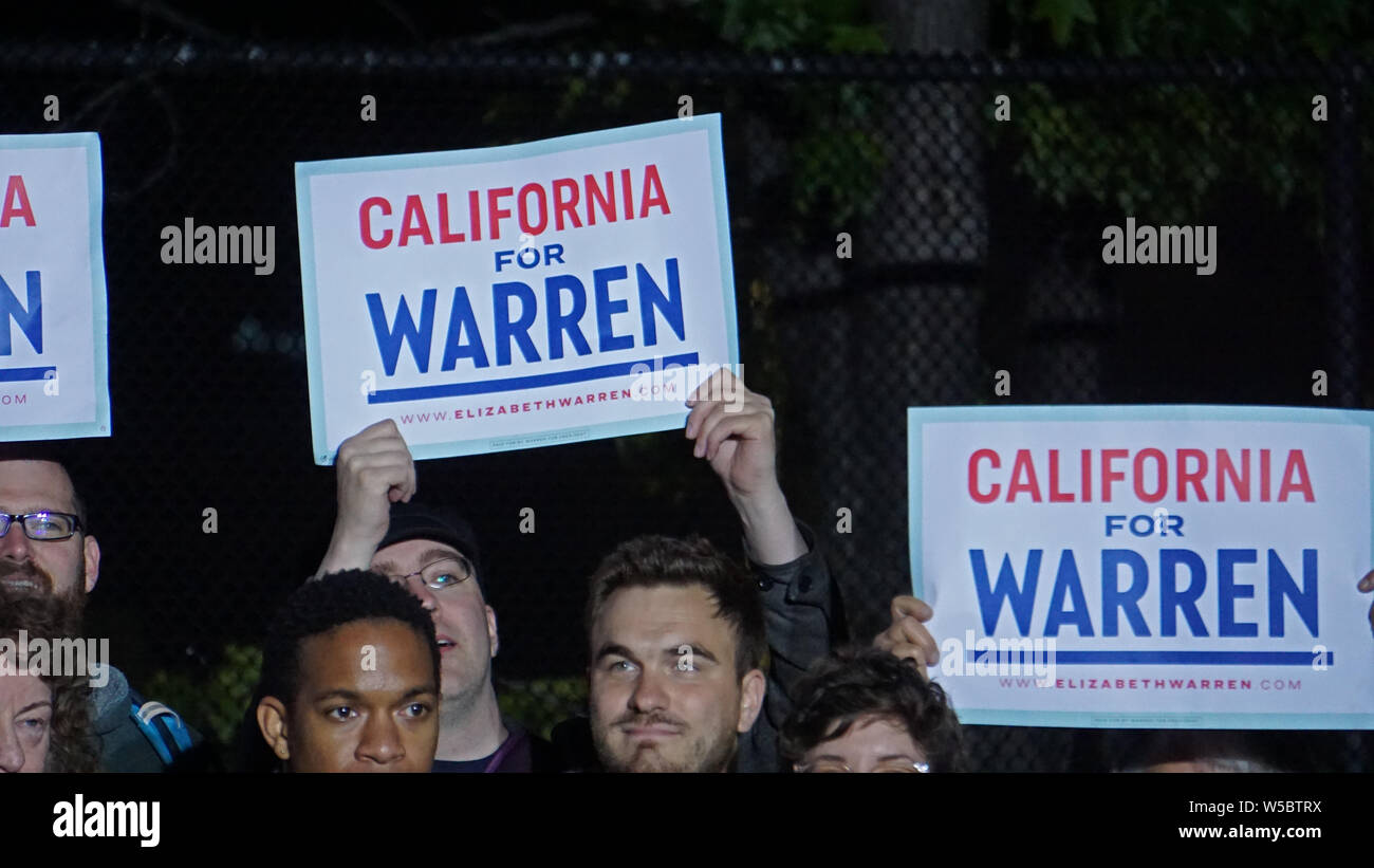 Elizabeth Warren for United States President rally, Oakland, California, May 31, 2019.  Campaign volunteers holding 'California for Warren' signs. Stock Photo