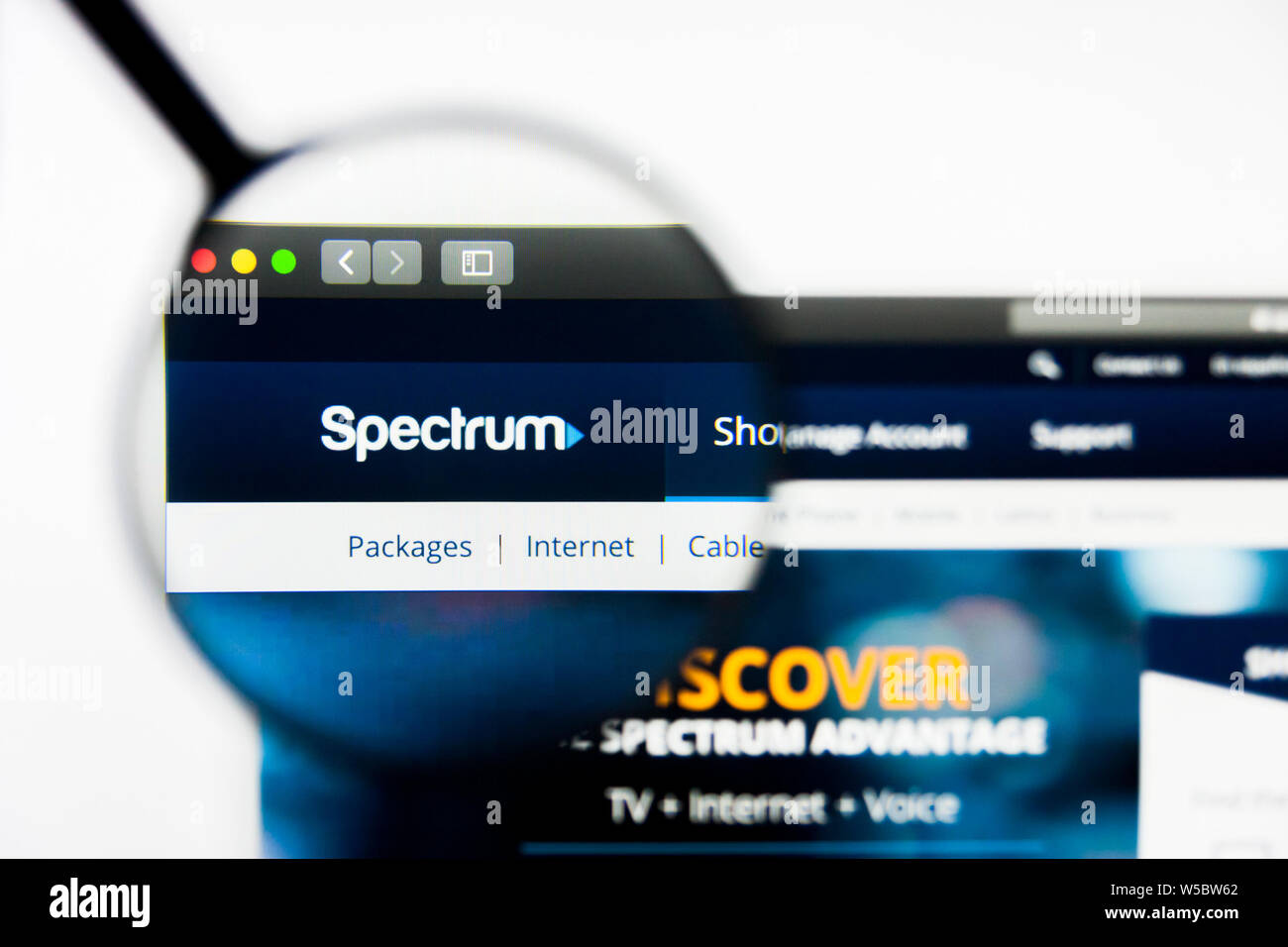 Richmond, Virginia, USA - 27 July 2019: Illustrative Editorial of Spectrum website homepage. Spectrum logo visible on screen. Stock Photo
