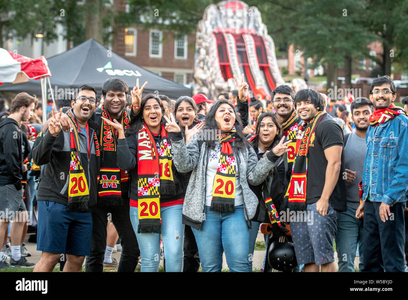 University scarves hires stock photography and images Alamy