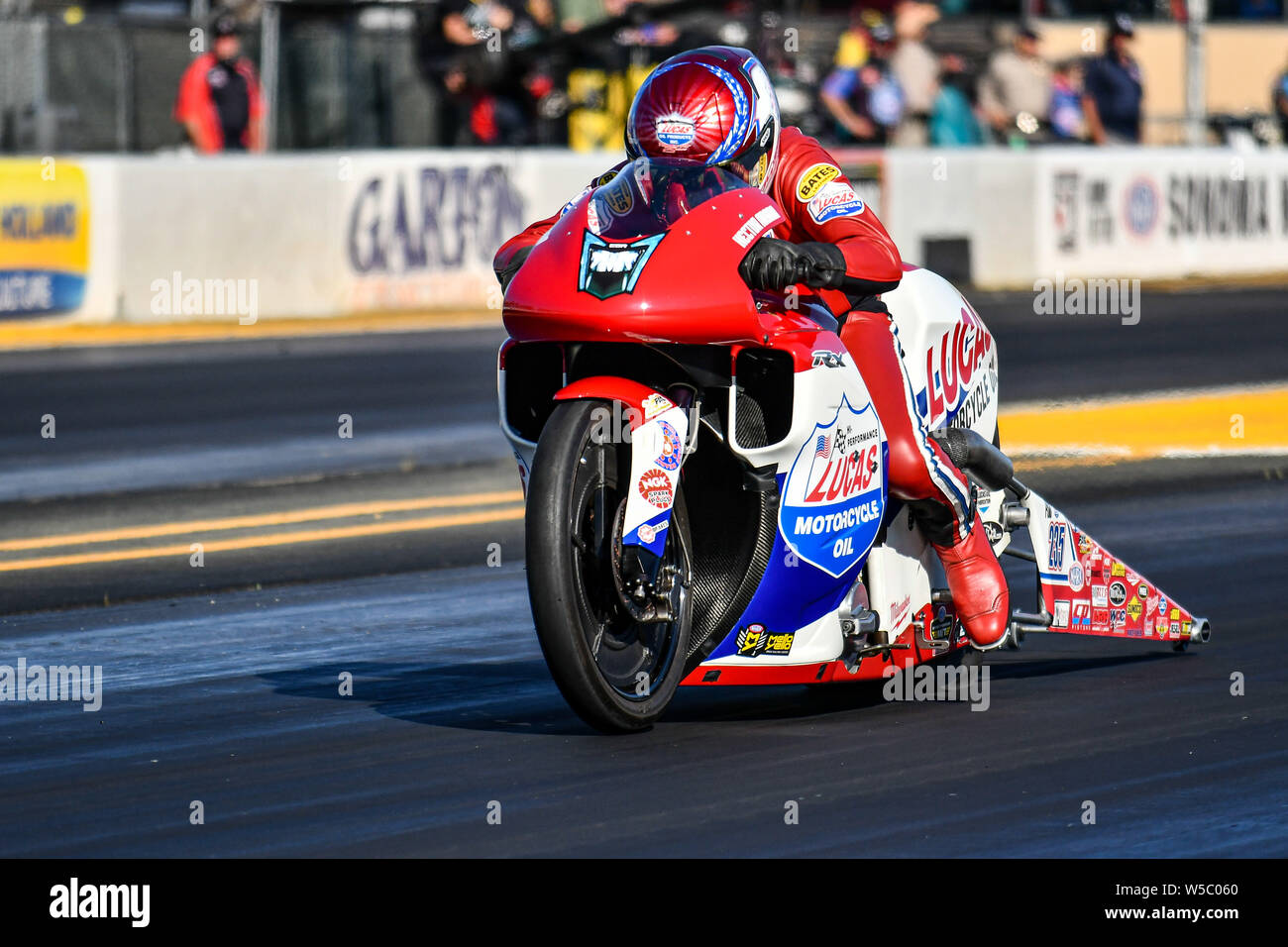 Pro stock cars drag racing hi-res stock photography and images - Alamy