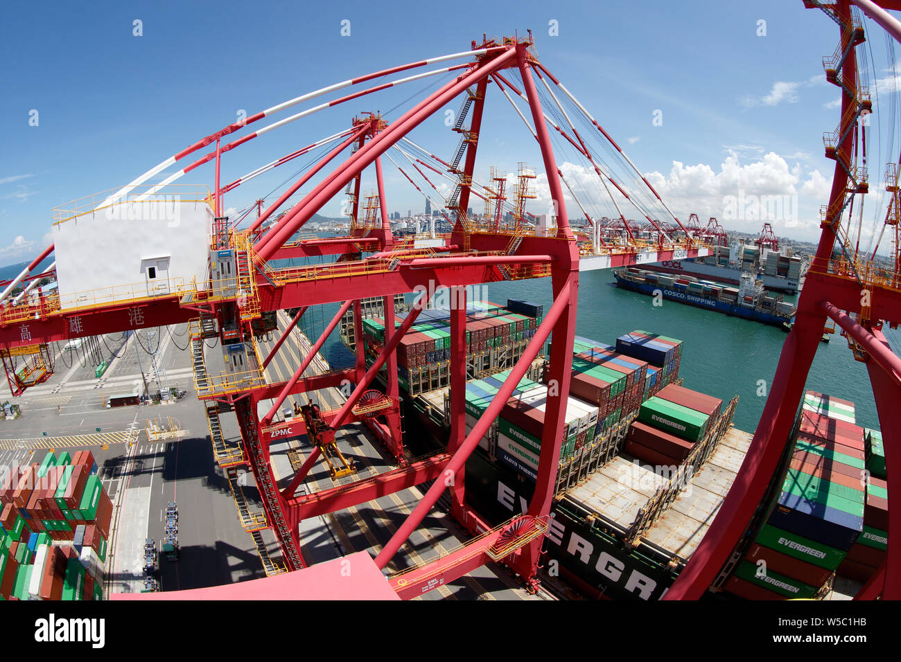 Gantry Crane And Portal Container Crane Work In Kaohsiung Port Taiwan Stock Photo Alamy
