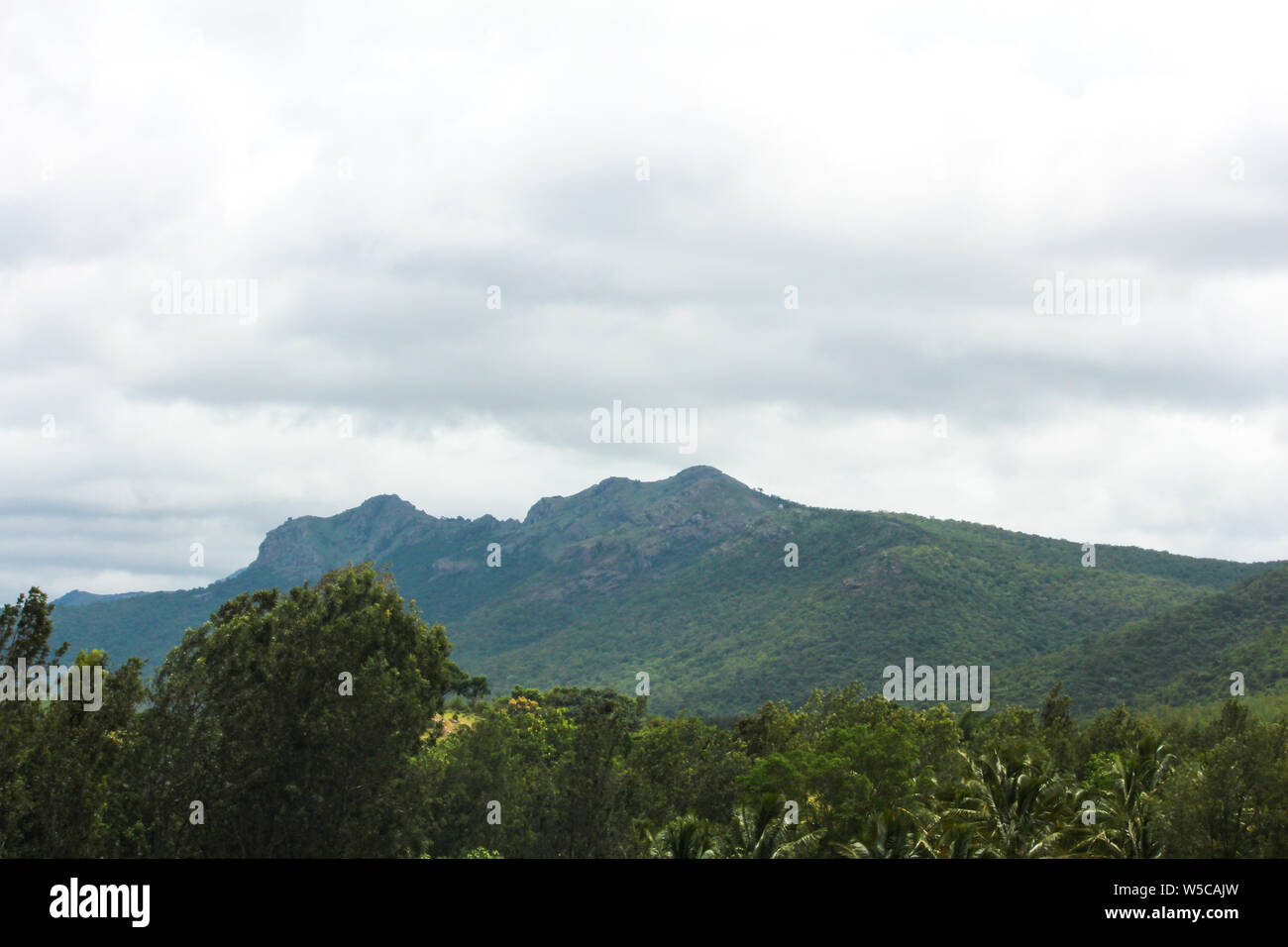 Beautiful view of the mountain range of Talamalai Reserve Forest, Hasanur, Tamil Nadu - Karnataka State border, India Stock Photo