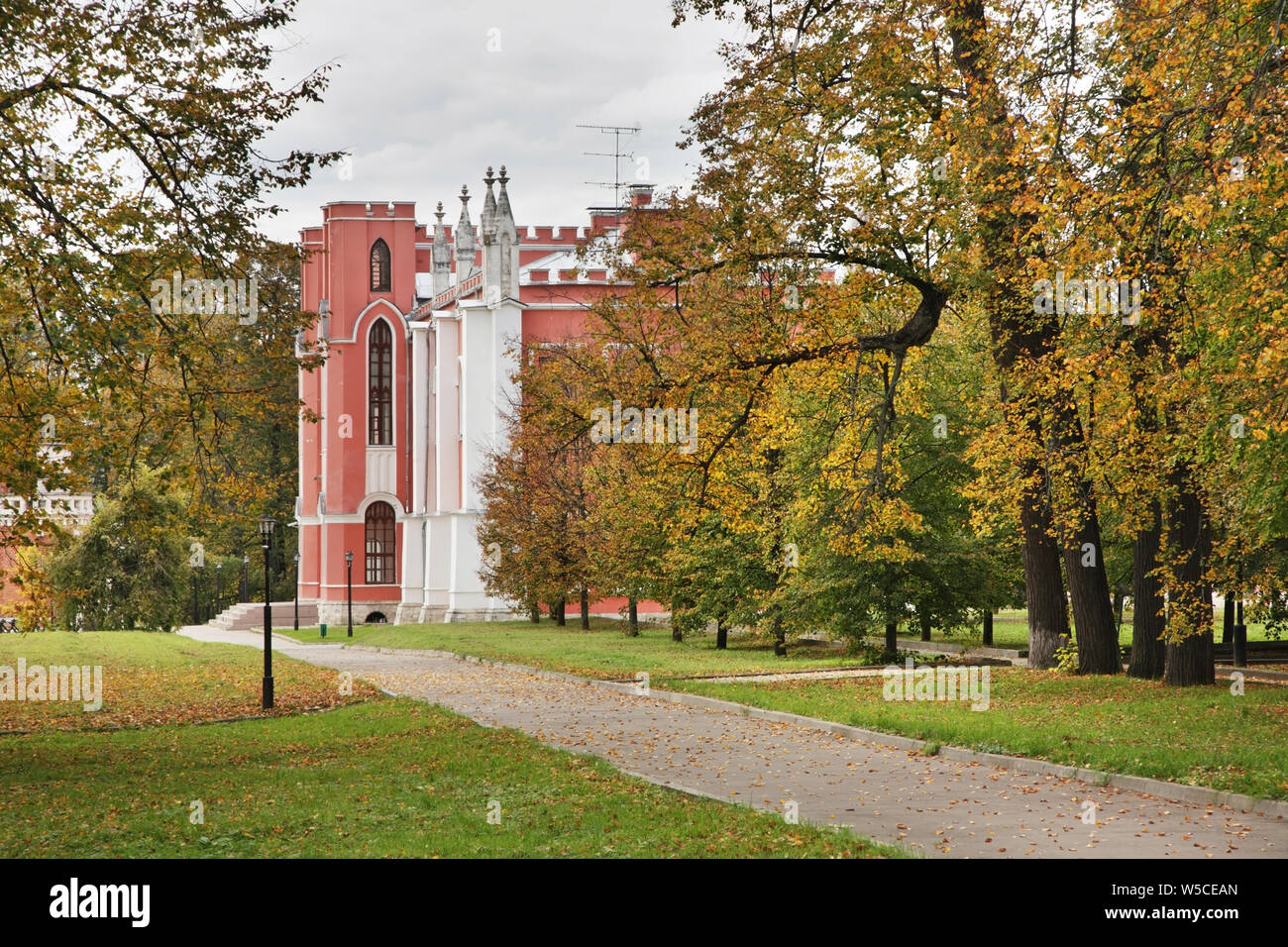 Собственники марфино. Ансамбль подмосковной усадьбы марфино. Собственники марфино. Усадьба марфино быковский. Ансамбль усадьбы марфино.
