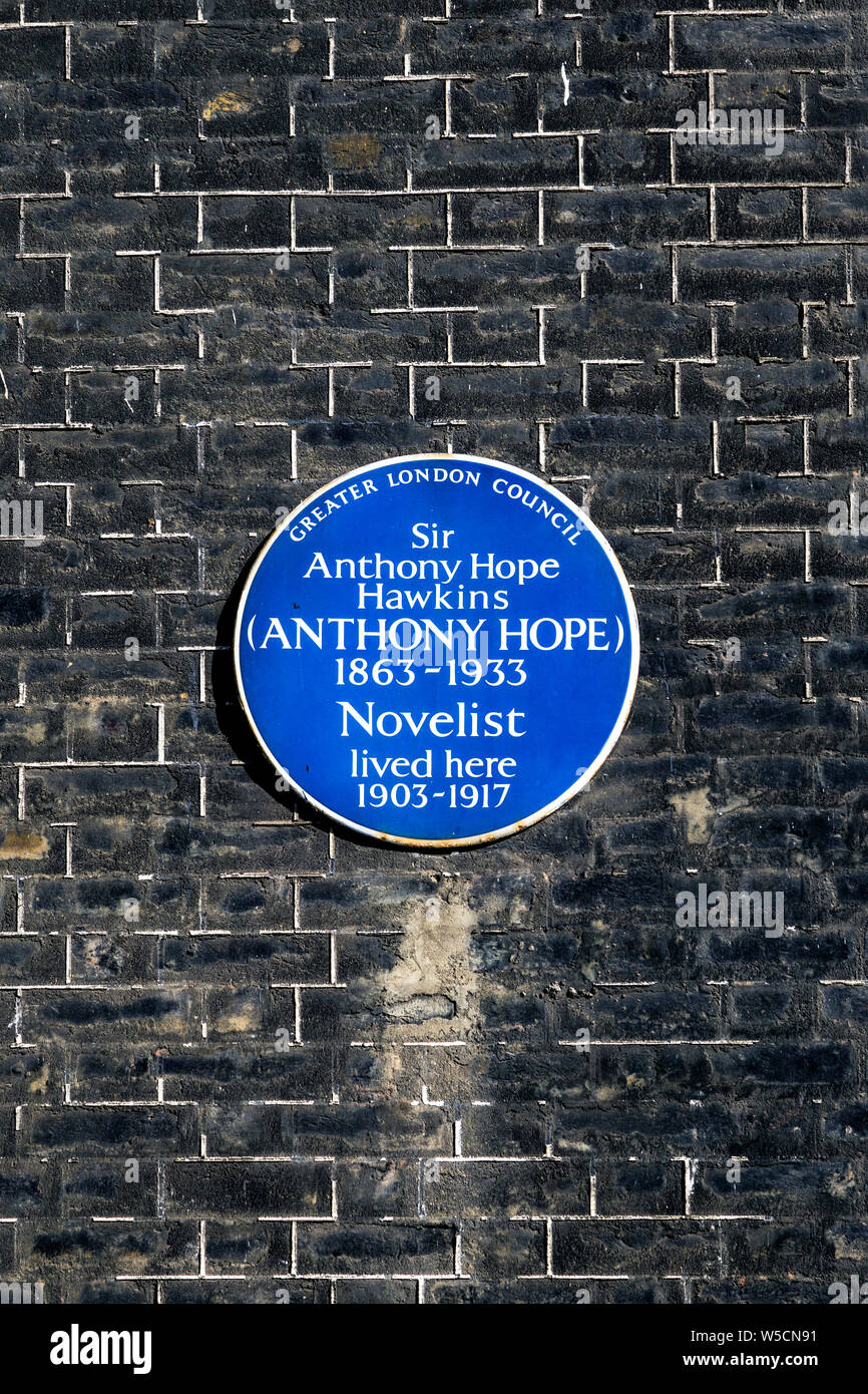 Blue plaque for Sir Anthony Hope Hawkins (novelist) on the facade of a house, London, UK Stock Photo