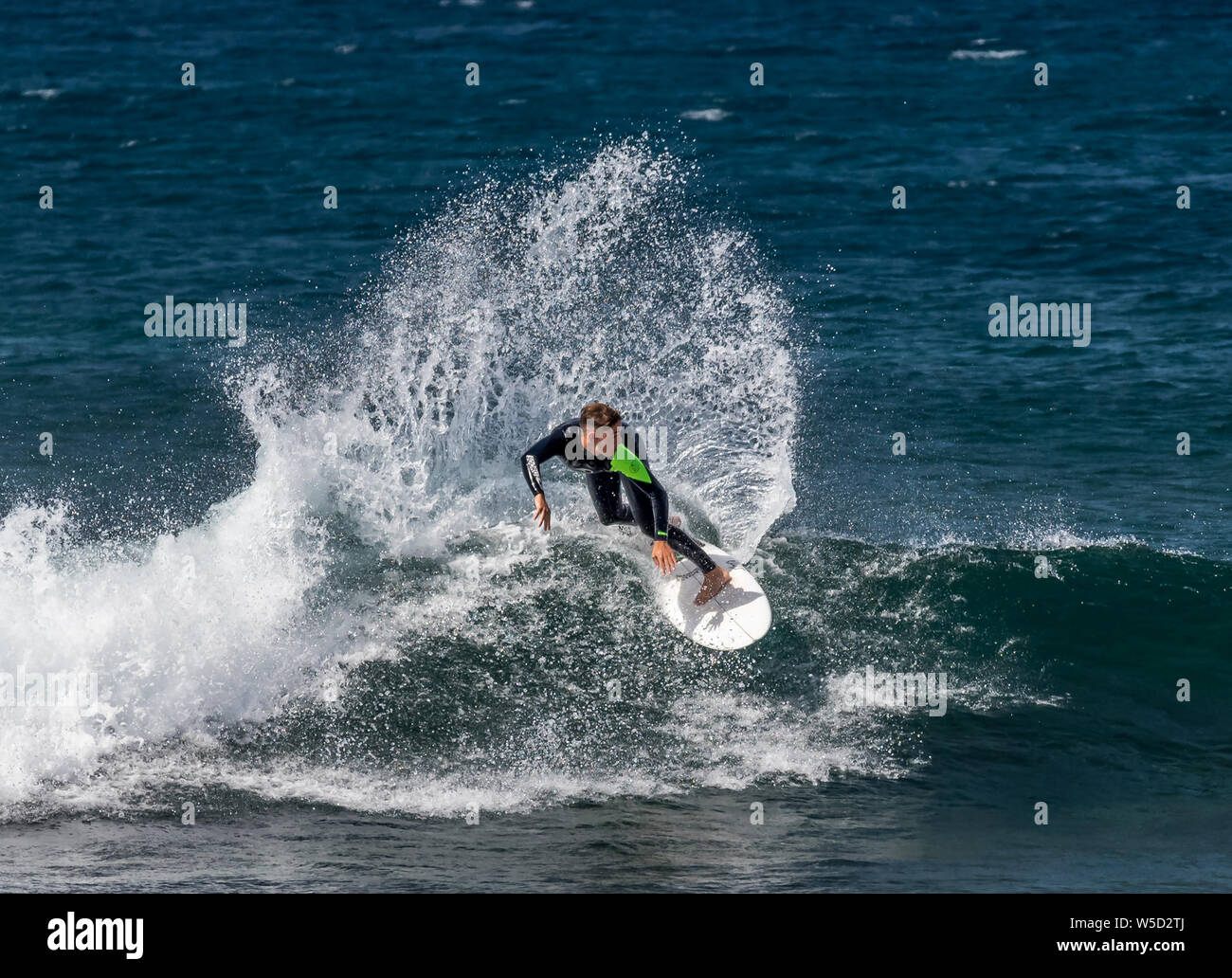 Short Board Surfing, Playa de las Americas Stock Photo Alamy