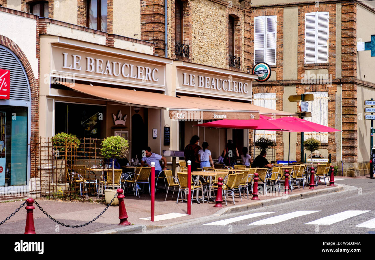 Cafe Bar Normandy High Resolution Stock Photography And Images Alamy