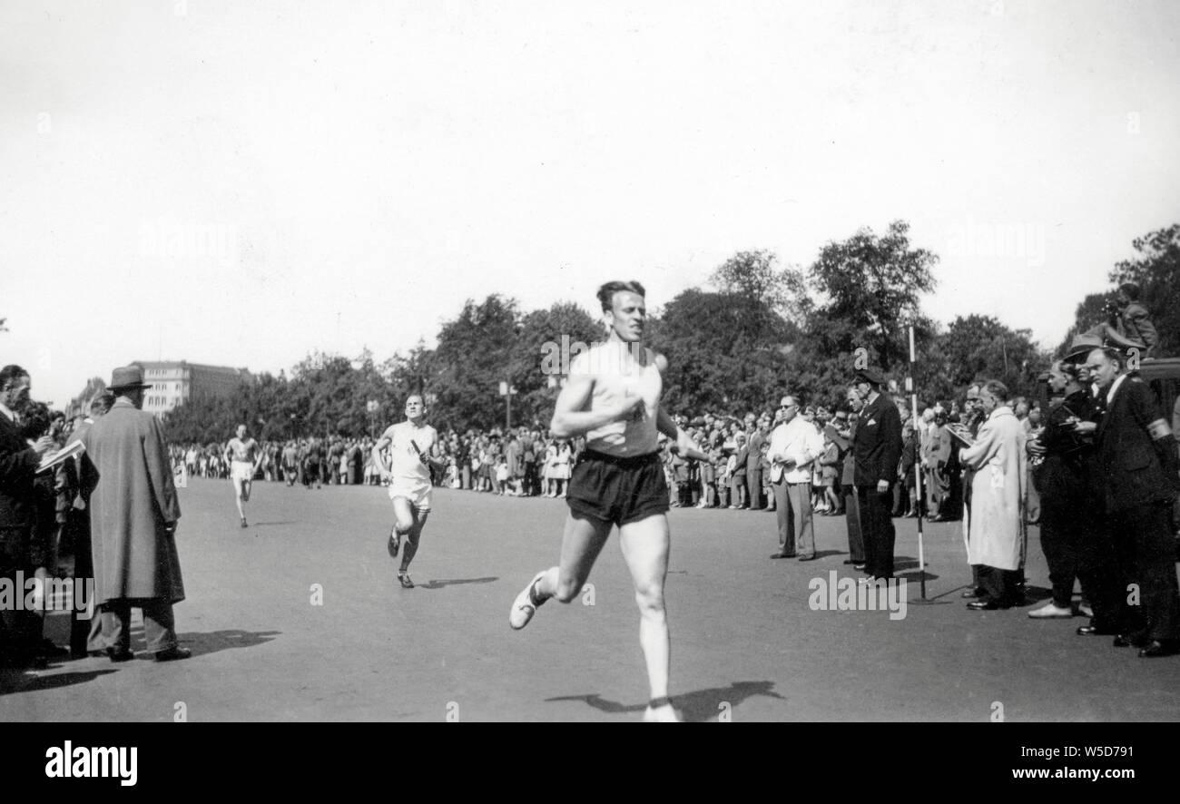 Contestants in a race at the Siemens sports day May 23rd 1943 Stock Photo