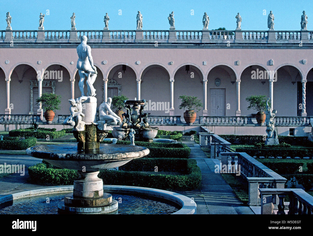 More than 250 pieces of outdoor statuary can be viewed in the Museum Courtyard of the John and Mabel Ringling Museum of Art in Sarasota, Florida, USA. The artworks were collected in Europe by John Ringling while searching for acts to perform back home in America with his famous Ringling Bros. and Barnum & Bailey Circus. Now renamed The Ringling, the 21-gallery museum is the official state art museum of Florida and showcases one of the preeminent art and cultural collections in the United States. Located near the Gulf of Mexico, the Museum of Art was first opened to the public in 1931. Stock Photo