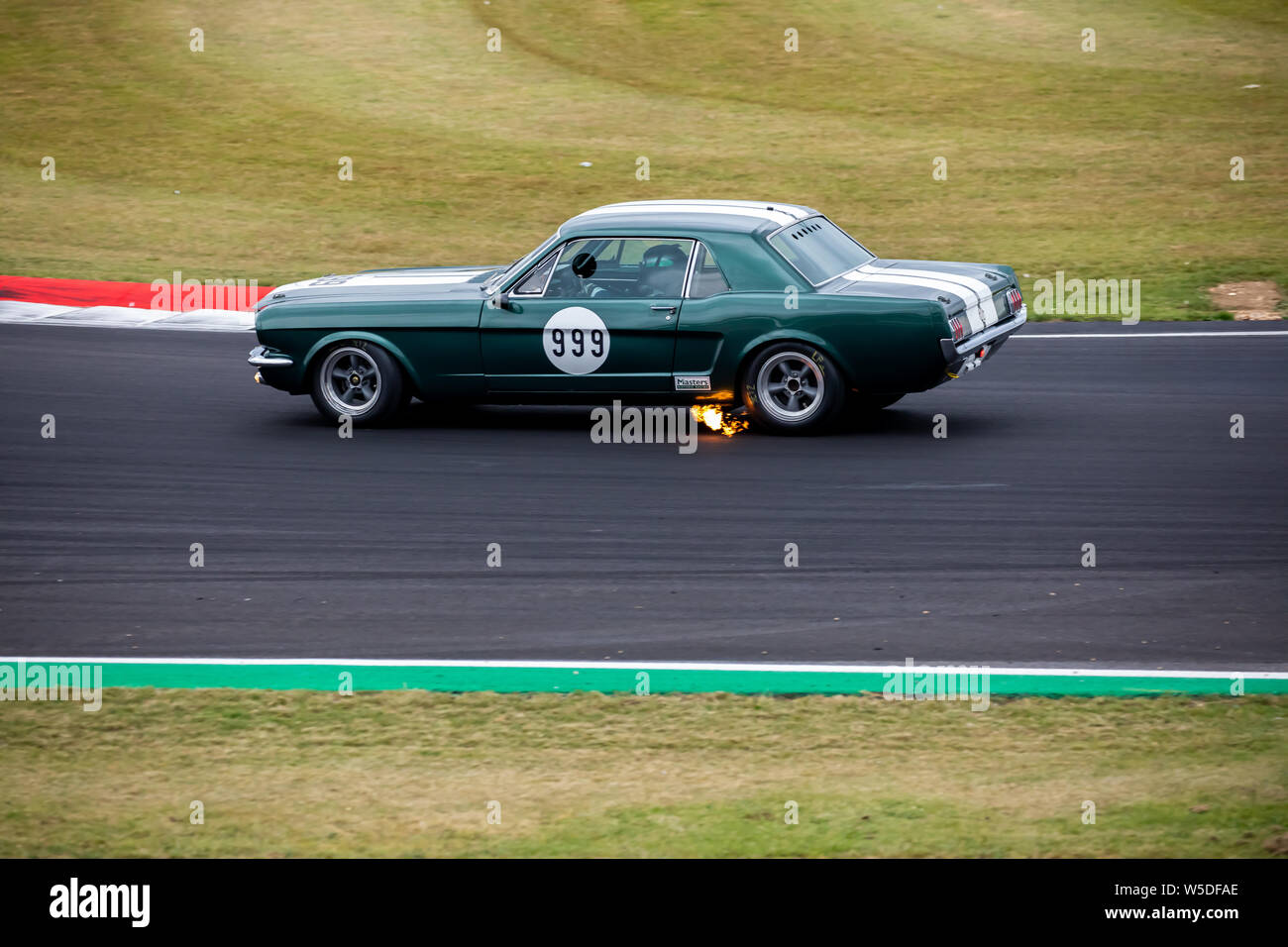 Qualifying: Transatlantic Trophy for Pre ’66 Touring Cars at Silverstone Classic Stock Photo