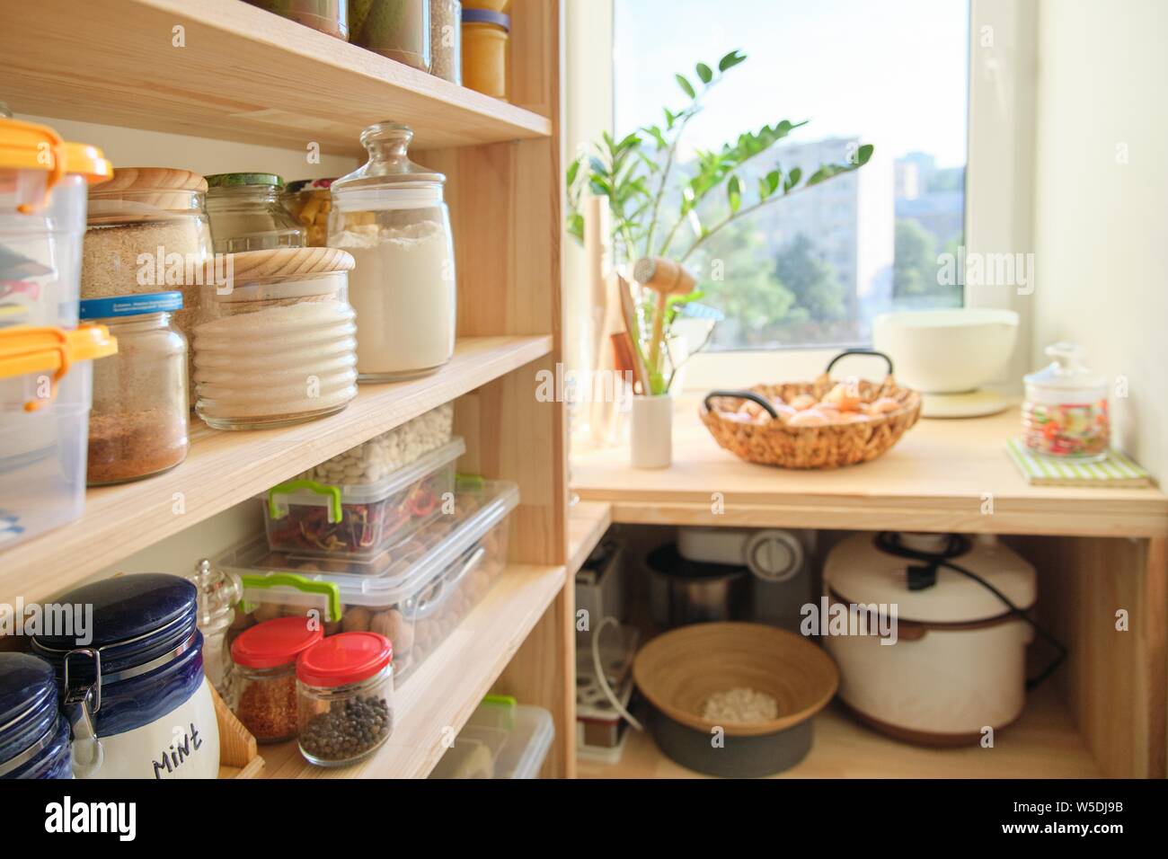 Pantry Stock Photos Pantry Stock Images Alamy