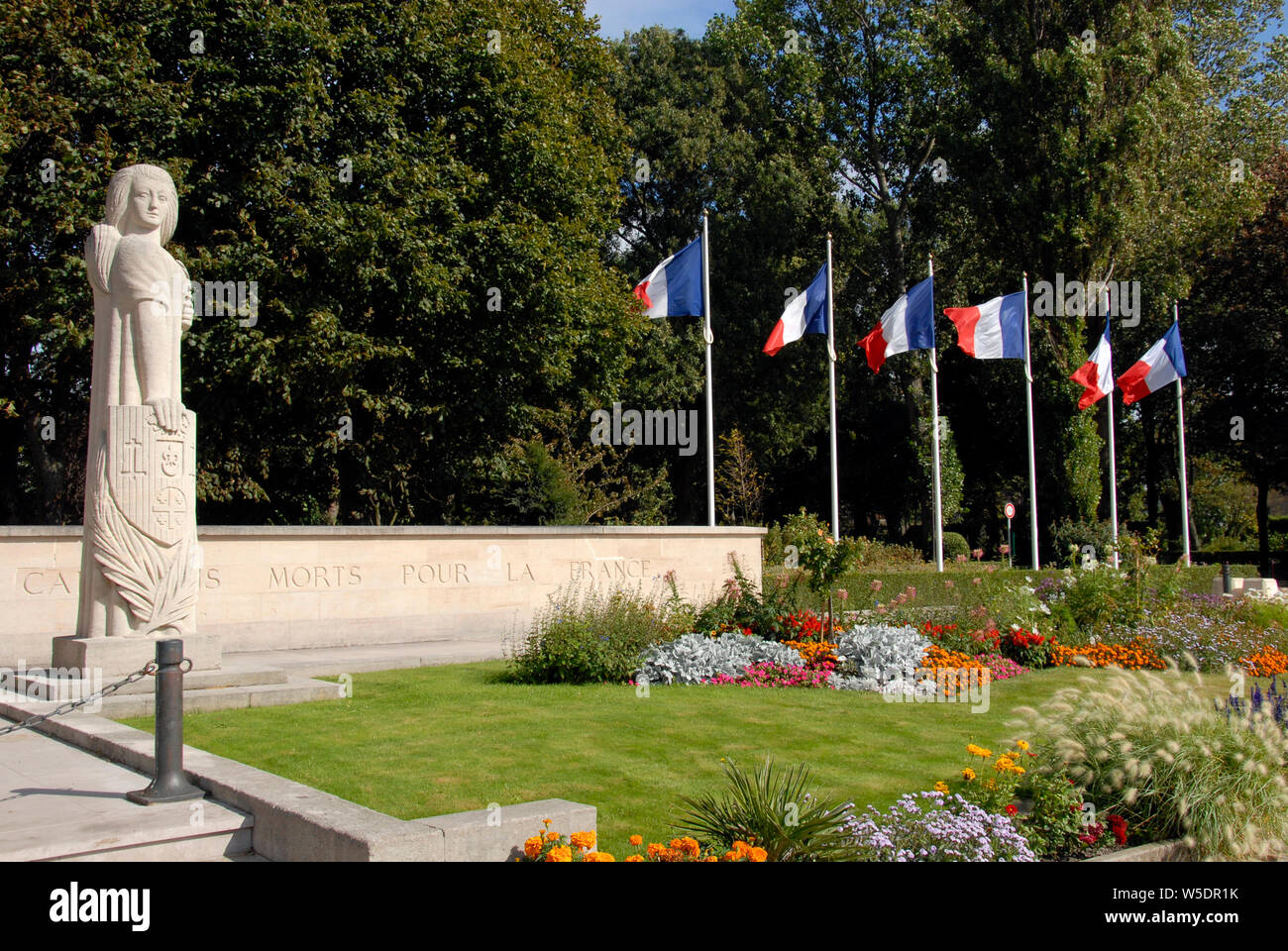 War memorial, Calais, France Stock Photo Alamy
