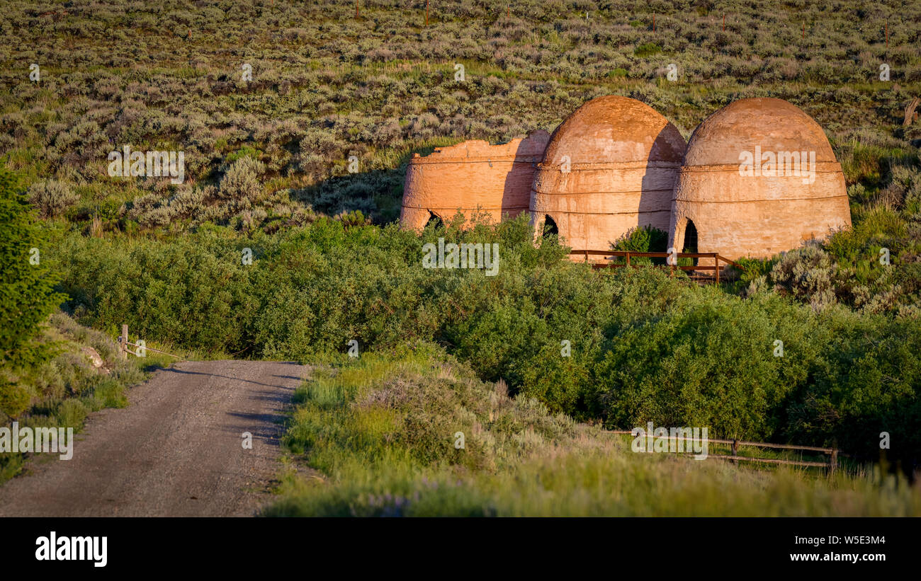 Charcoal kilns hires stock photography and images Alamy