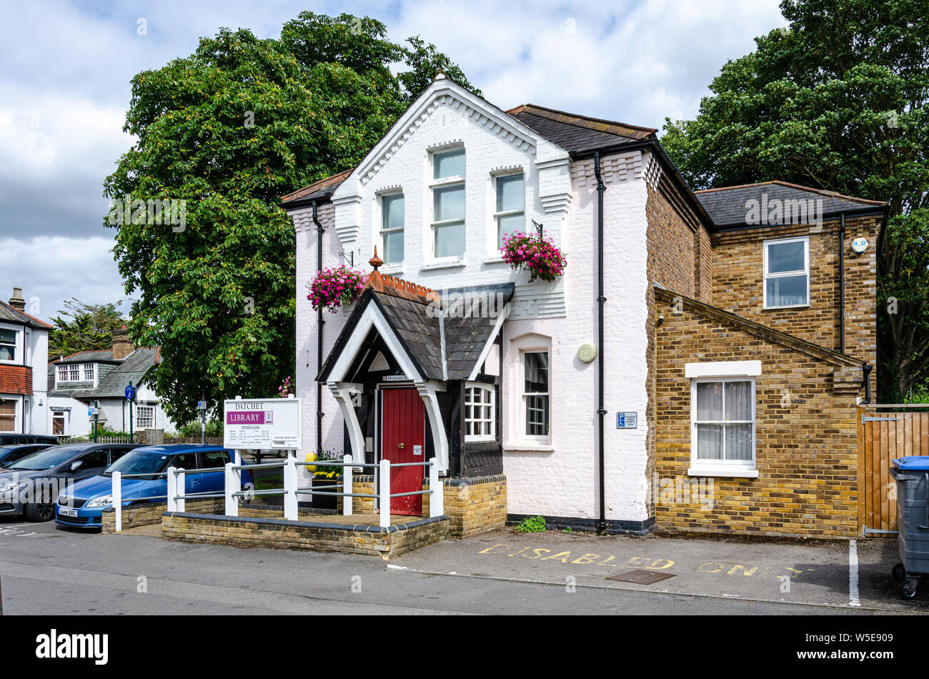 Datchet Library on Horton Road in Datchet, Berkshire, UK Stock Photo Alamy