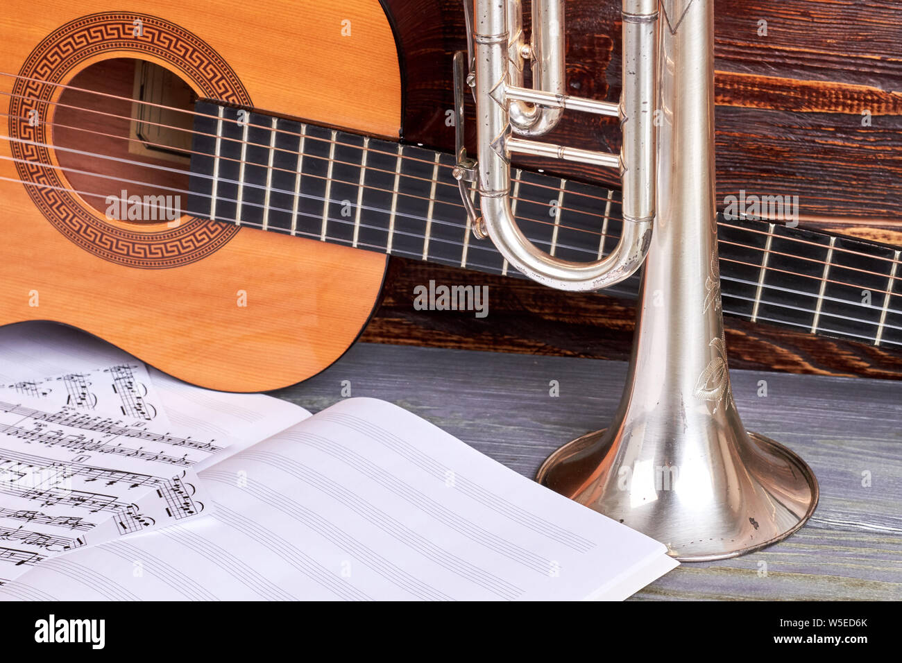 Guitar, trumpet and musical notes Stock Photo Alamy