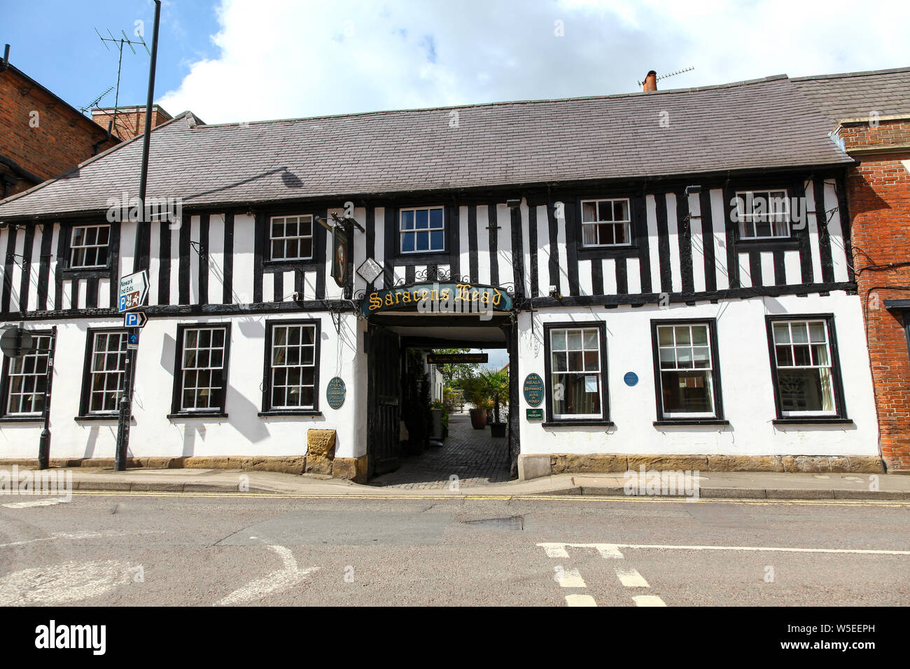 The Saracen's Head public house, inn or pub at Southwell, Nottinghamshire, England, UK Stock Photo