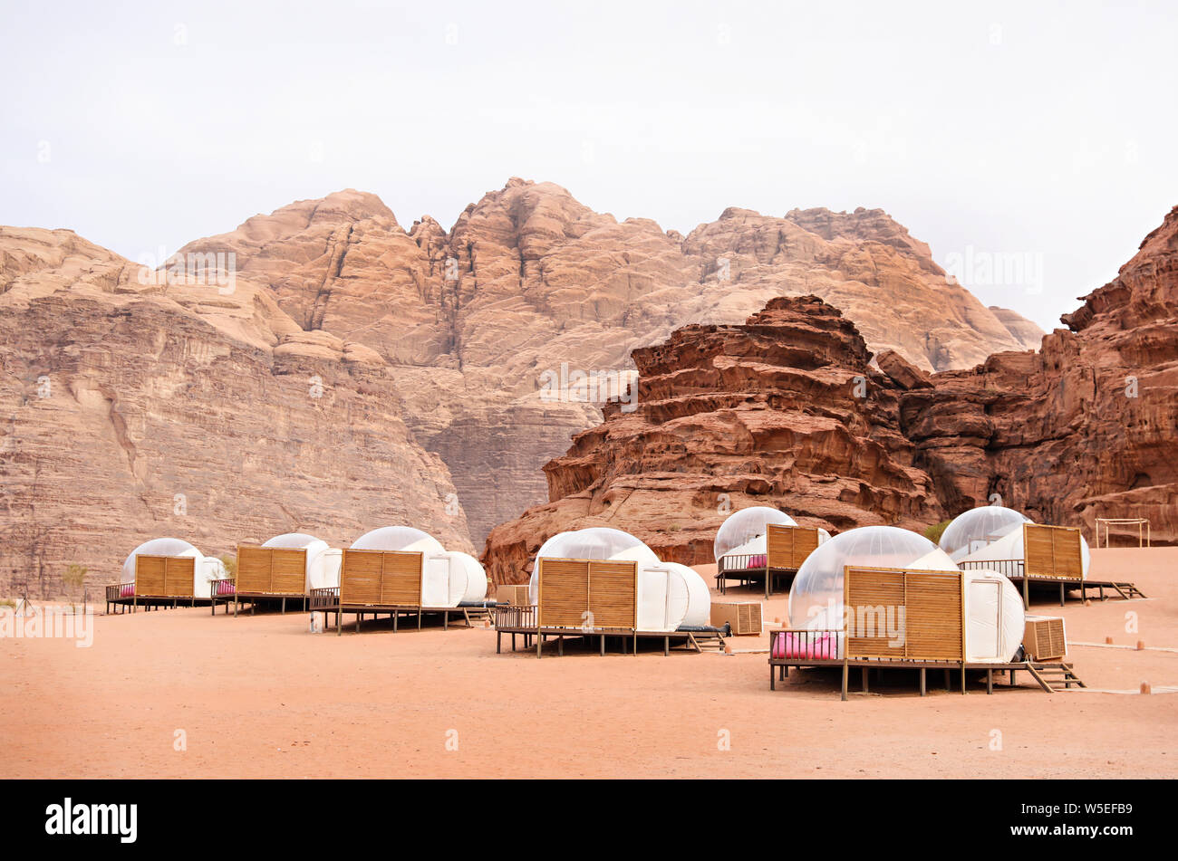 Bubble tents in the desert of Wadi Rum, Jordan Stock Photo - Alamy