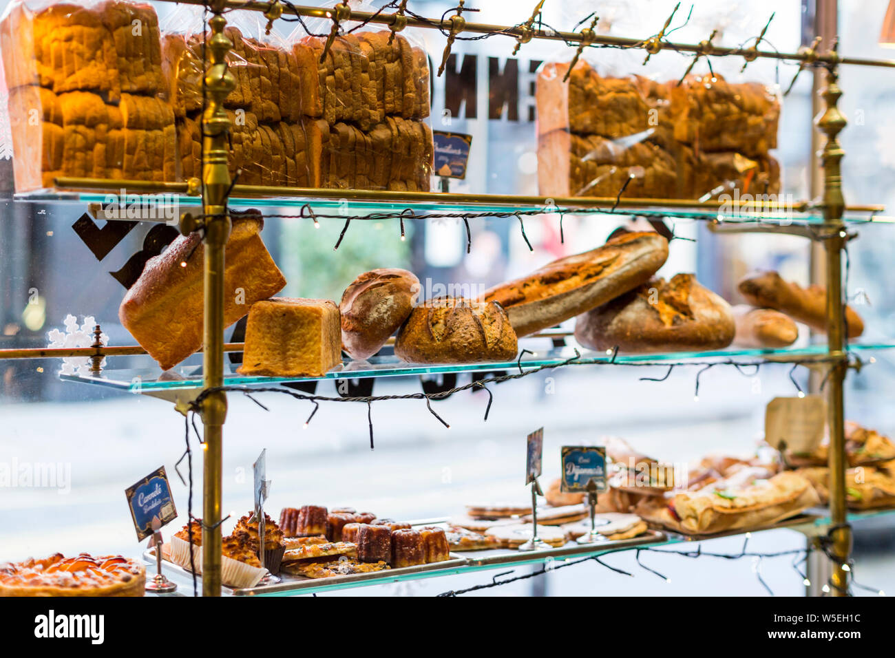 Bread in the window of a pastry shop in Paris, France Stock Photo Alamy