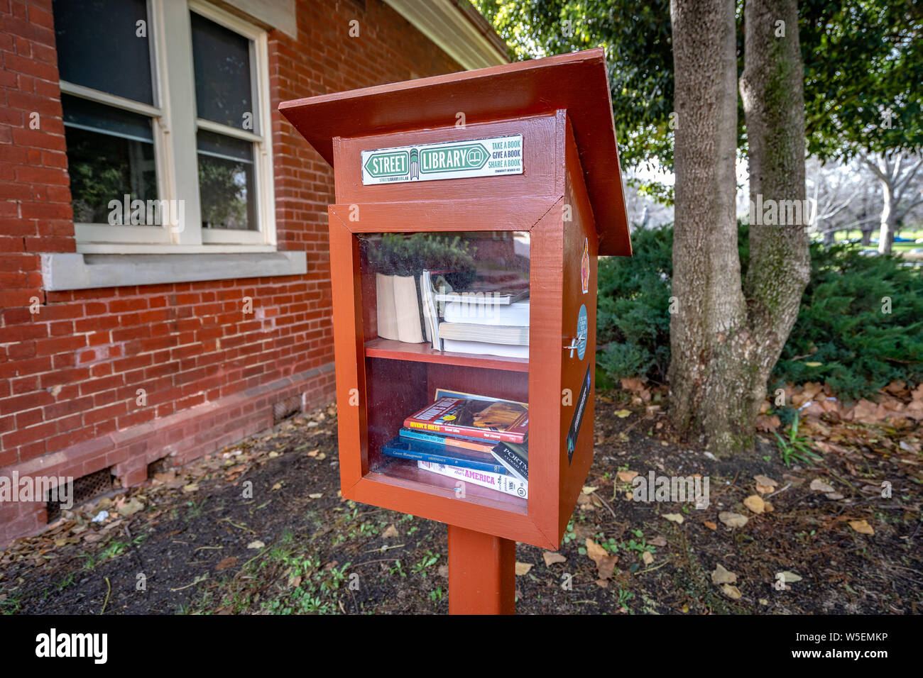 Street library box for sharing books Stock Photo Alamy