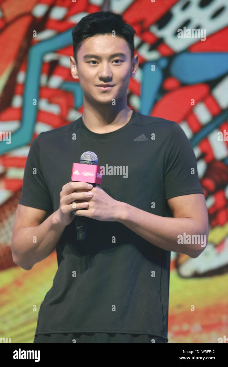 Barrio infraestructura Predecesor FILE--Chinese world swimming champion Ning Zetao attends a promotional  event for Adidas in Shanghai, China, 19 February 2019. China's star swimme  Stock Photo - Alamy