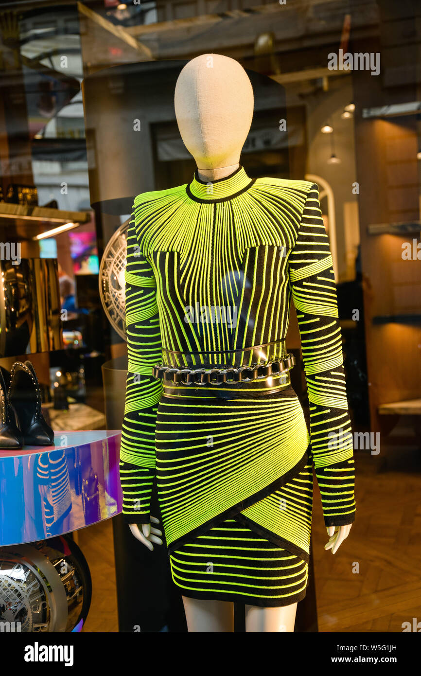 Balmain Store High Resolution Stock Photography and Images - Alamy